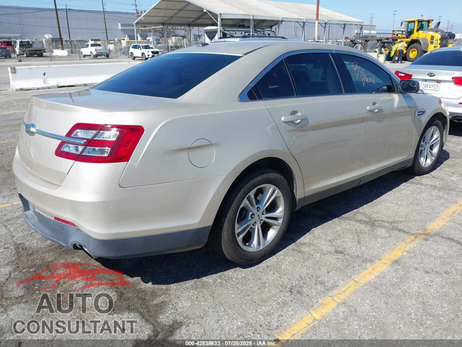 FORD TAURUS 2017 - 1FAHP2D88HG137724