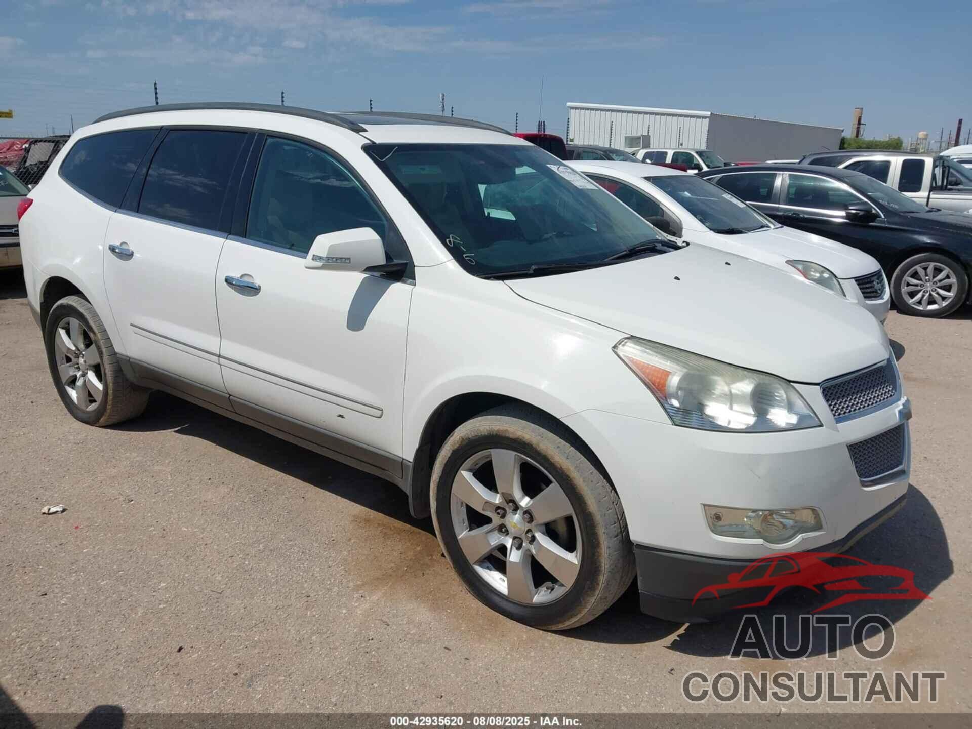 CHEVROLET TRAVERSE 2012 - 1GNKVLEDXCJ337353