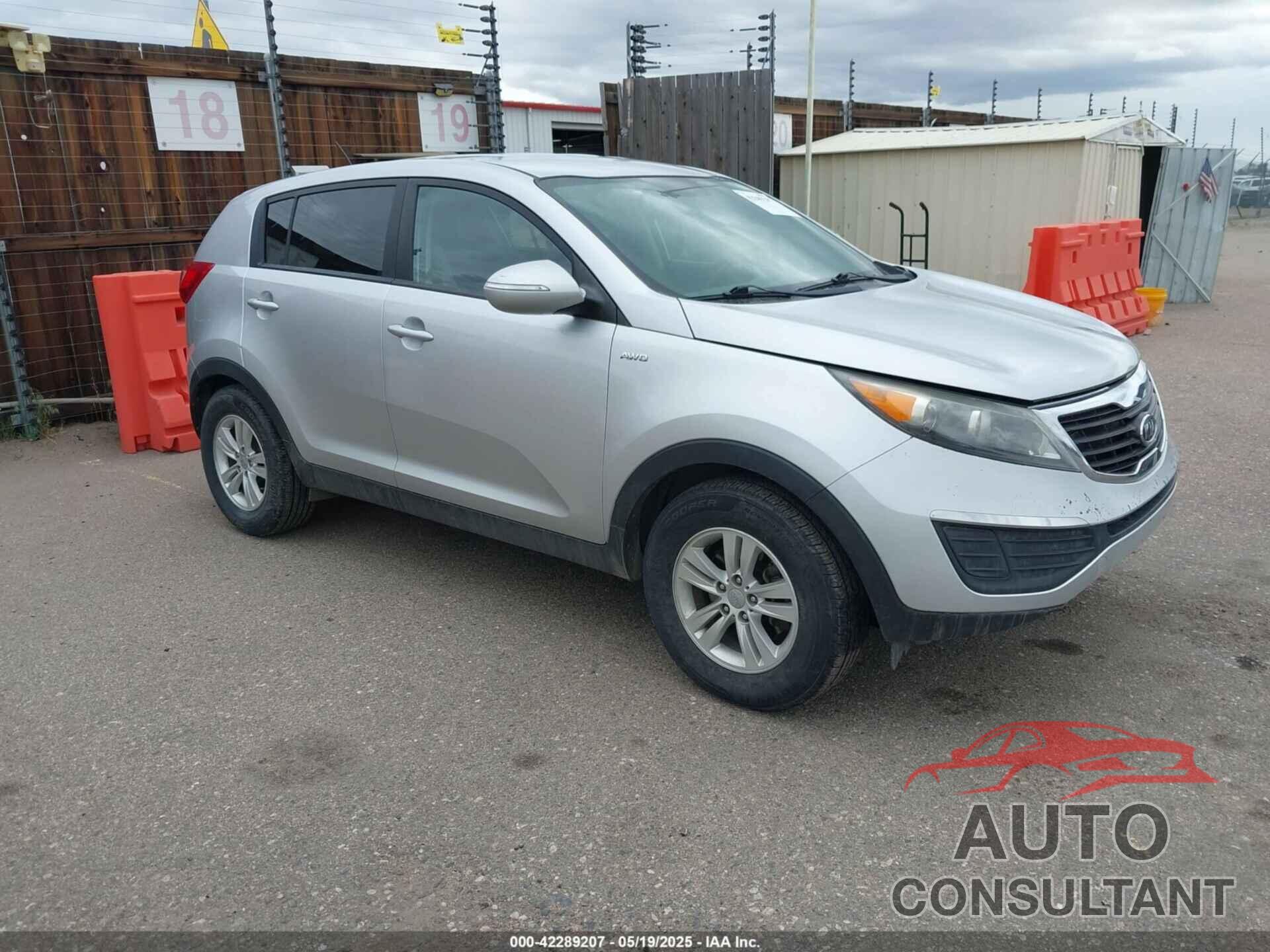 KIA SPORTAGE 2011 - KNDPBCA21B7044237