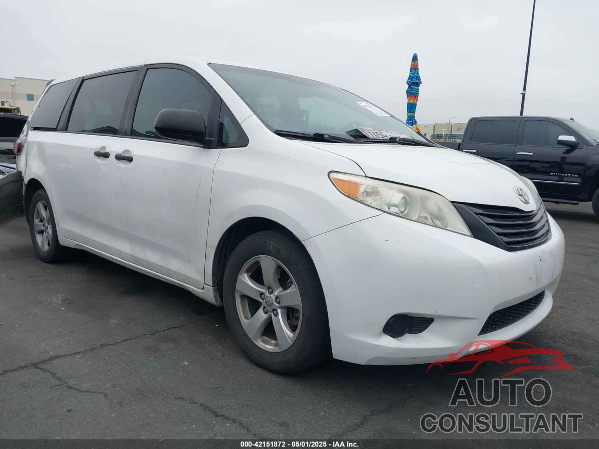 TOYOTA SIENNA 2017 - 5TDZZ3DC2HS800102