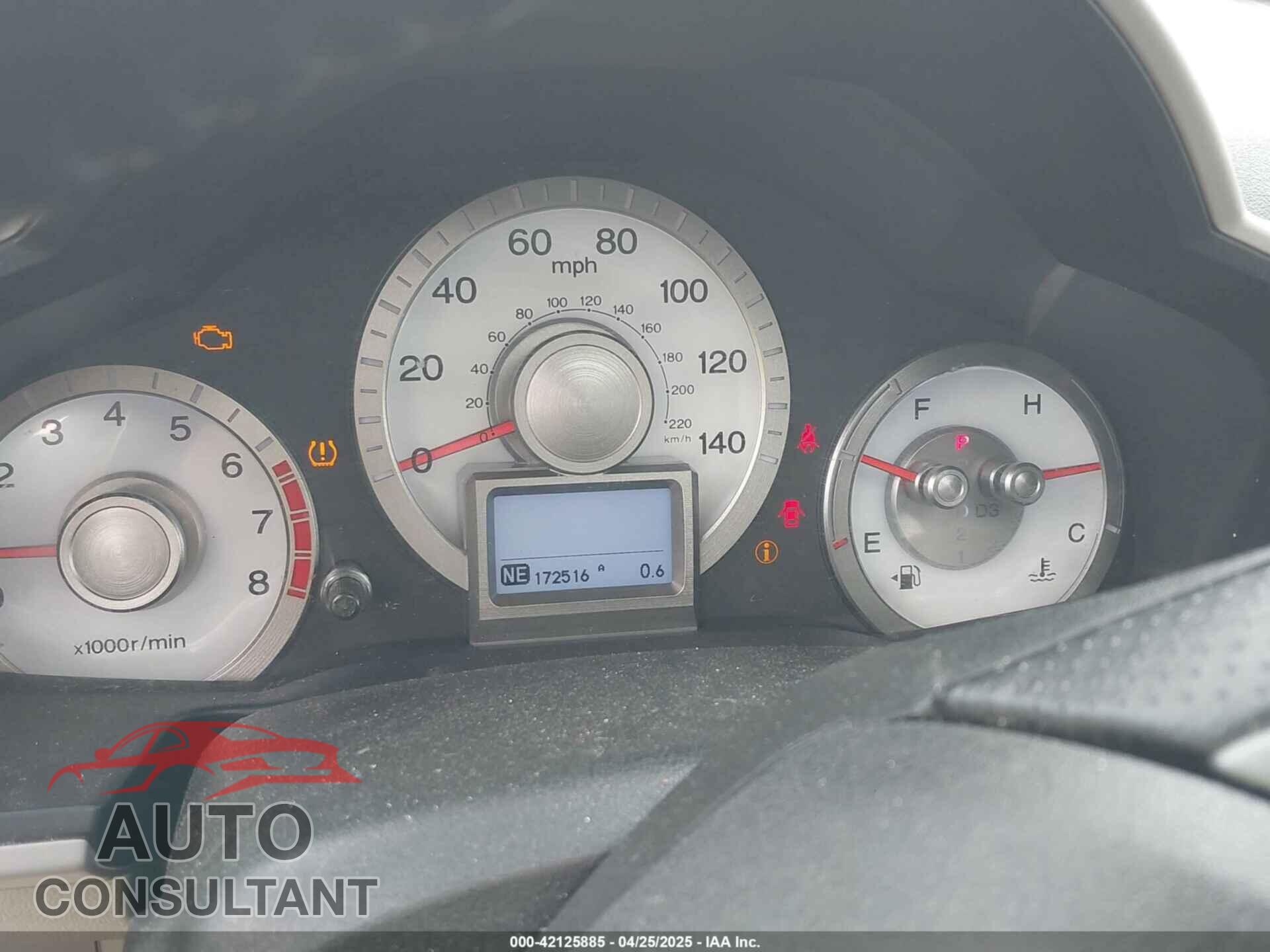 HONDA PILOT 2010 - 5FNYF4H83AB010432