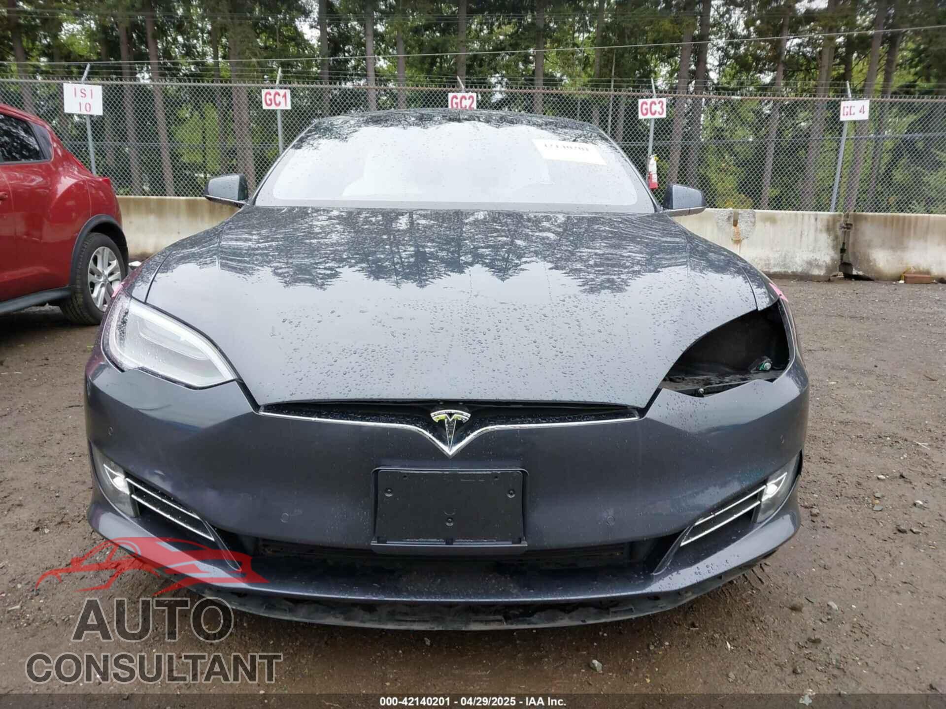 TESLA MODEL S 2017 - 5YJSA1E26HF224568