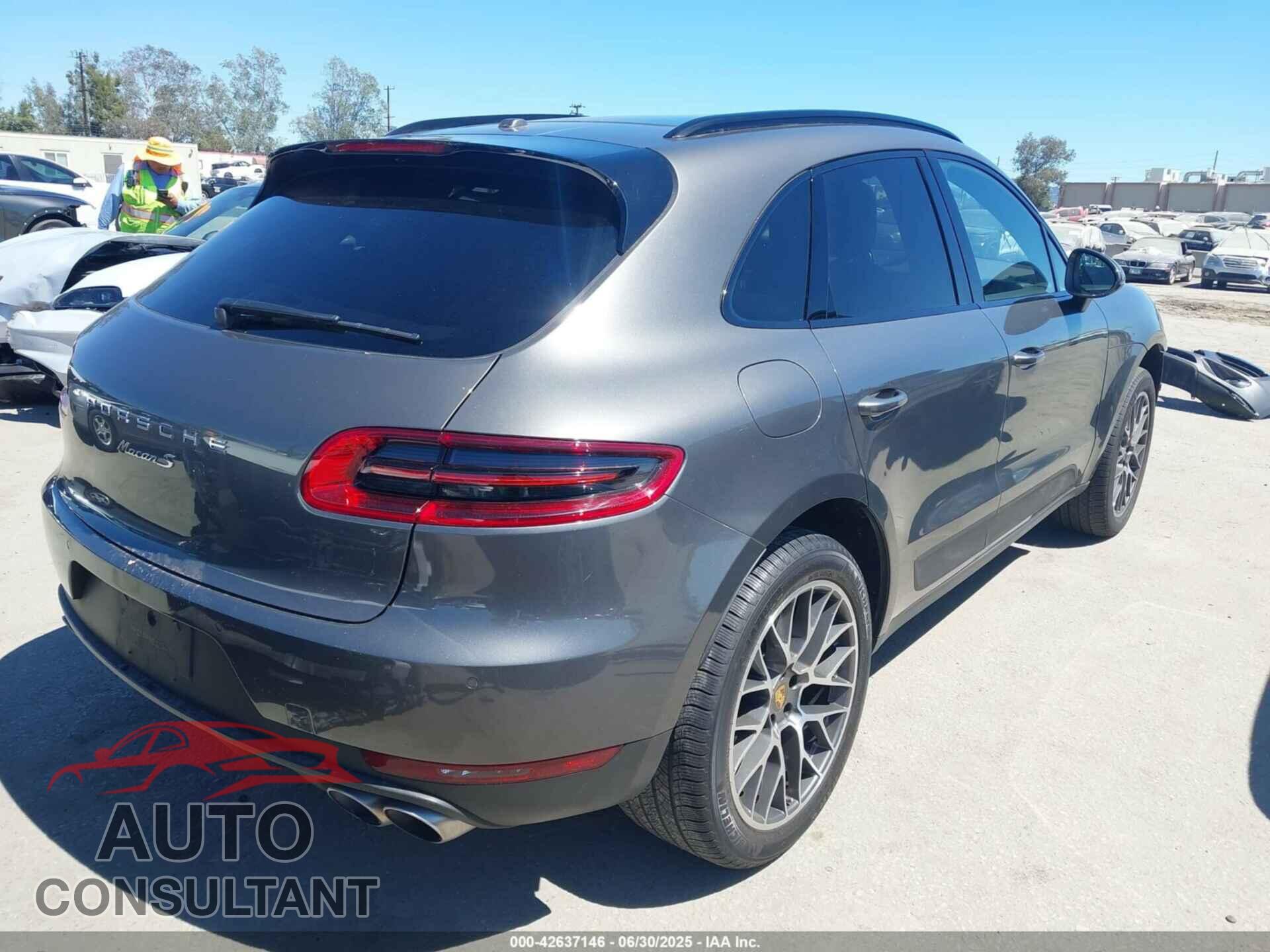 PORSCHE MACAN 2017 - WP1AB2A5XHLB18747