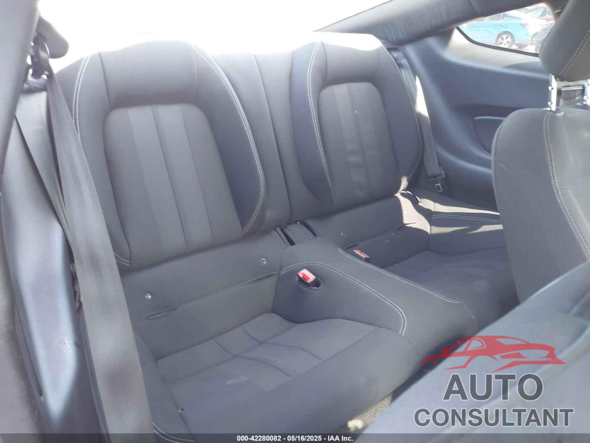 FORD MUSTANG 2018 - 1FA6P8THXJ5159642