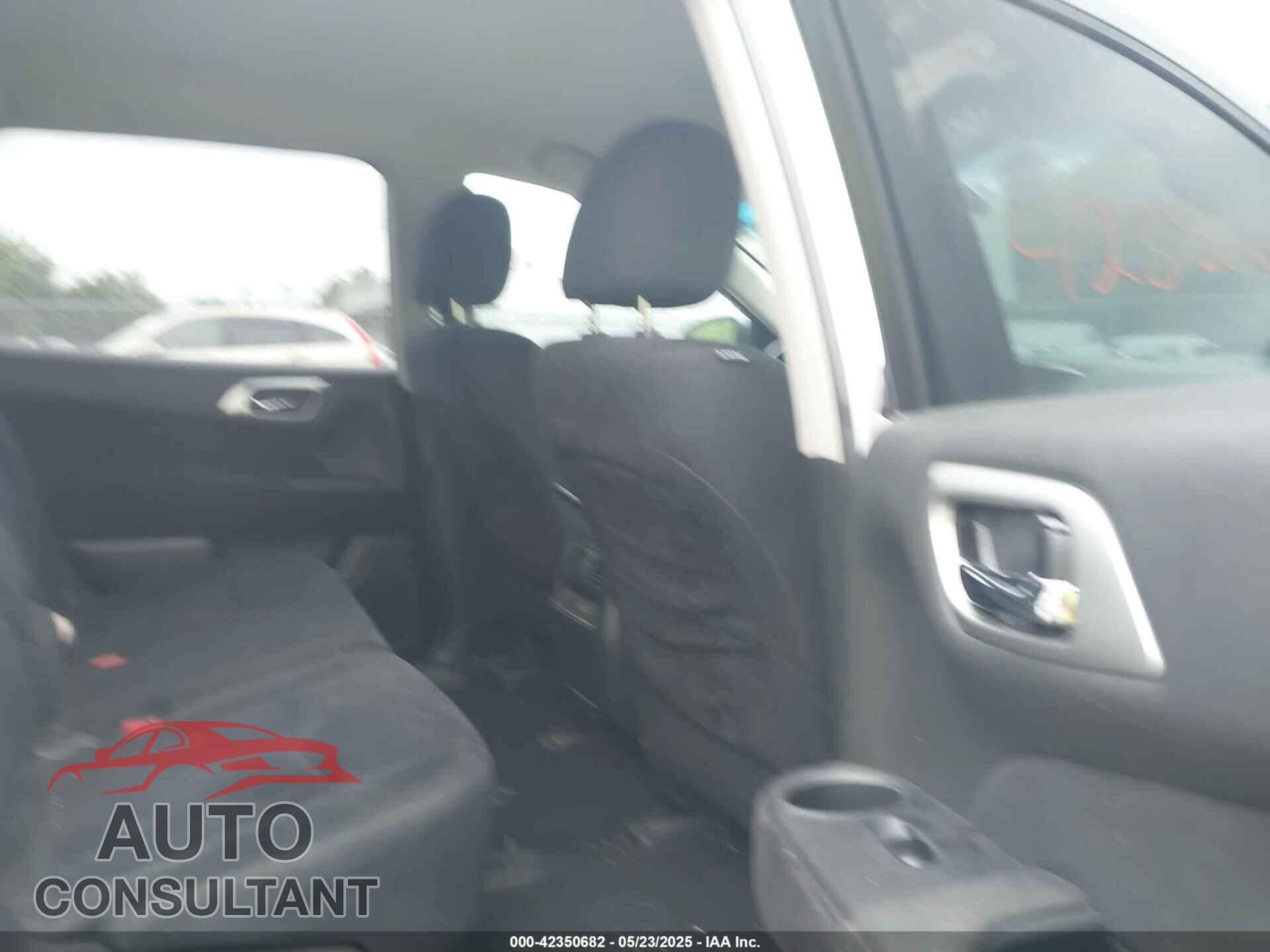 NISSAN PATHFINDER 2013 - 5N1AR2MM0DC604358