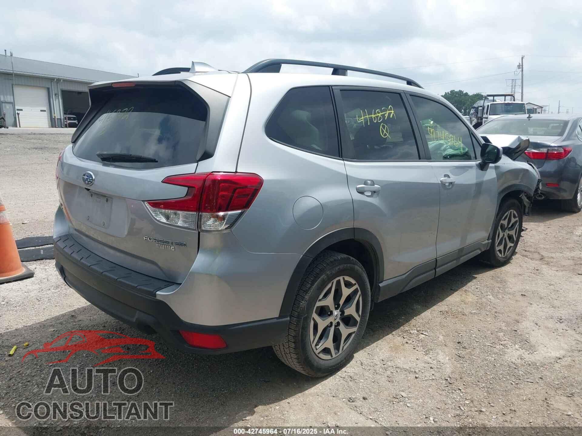 SUBARU FORESTER 2019 - JF2SKAEC7KH416872