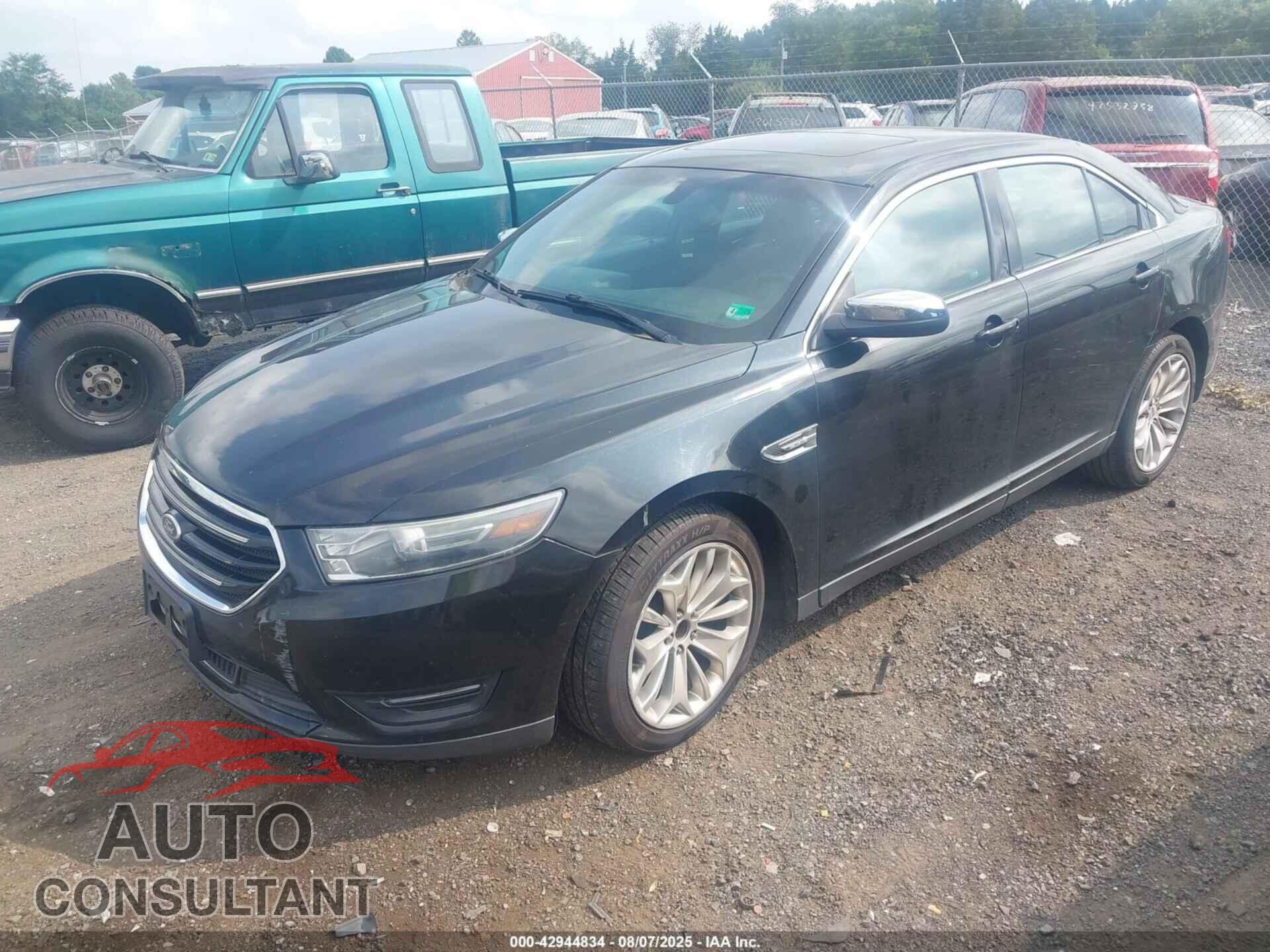 FORD TAURUS 2015 - 1FAHP2F85FG171095