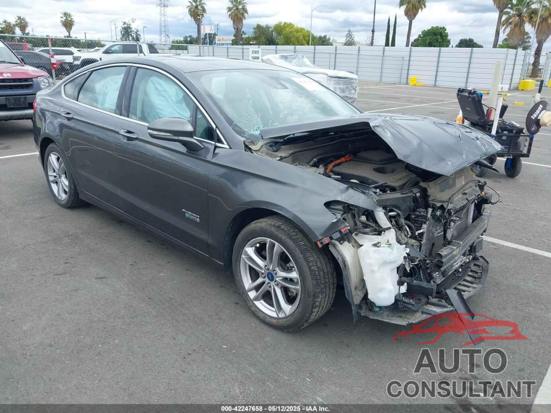 FORD FUSION ENERGI 2015 - 3FA6P0SU1FR281505