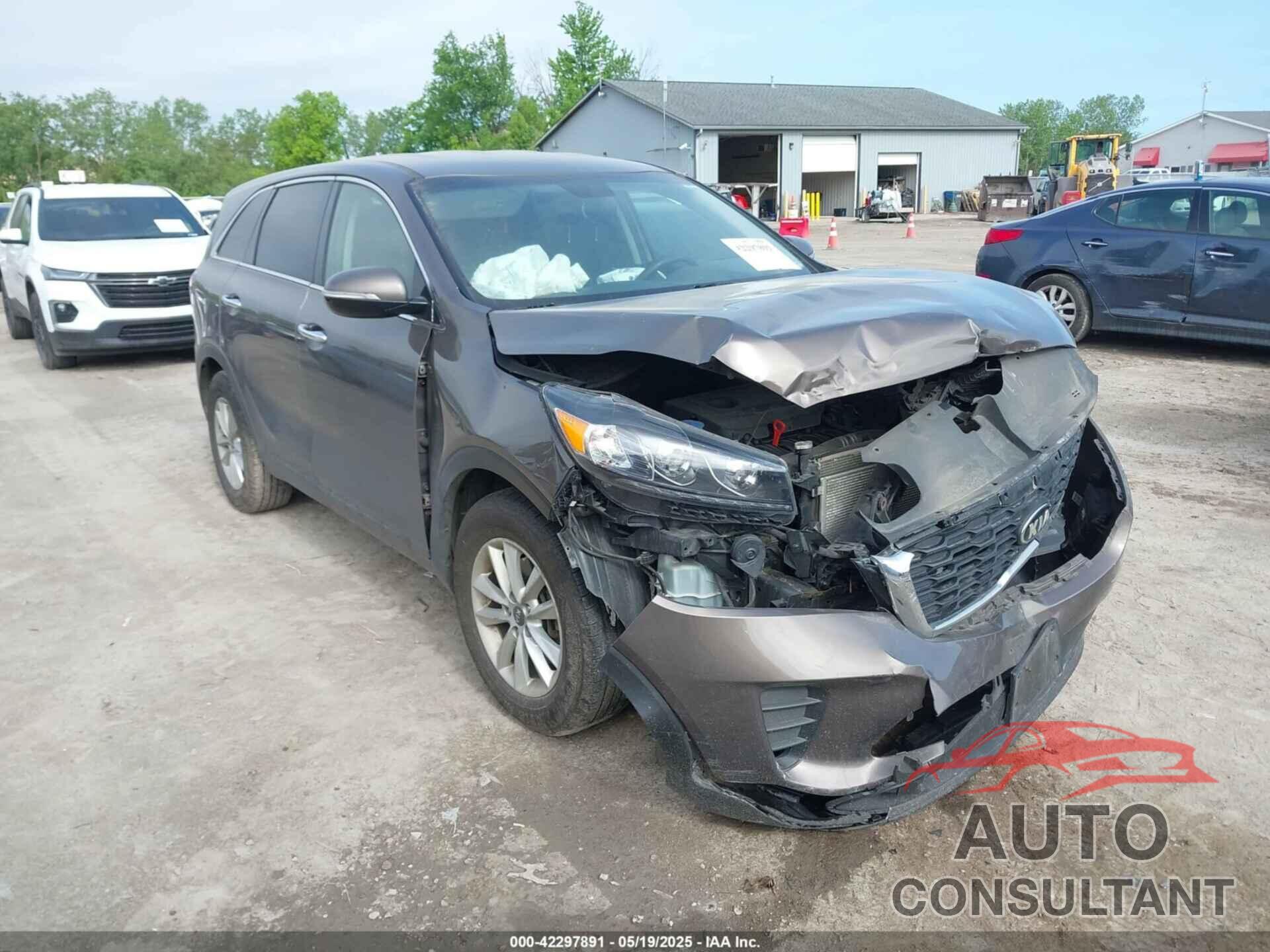 KIA SORENTO 2019 - 5XYPG4A36KG505614