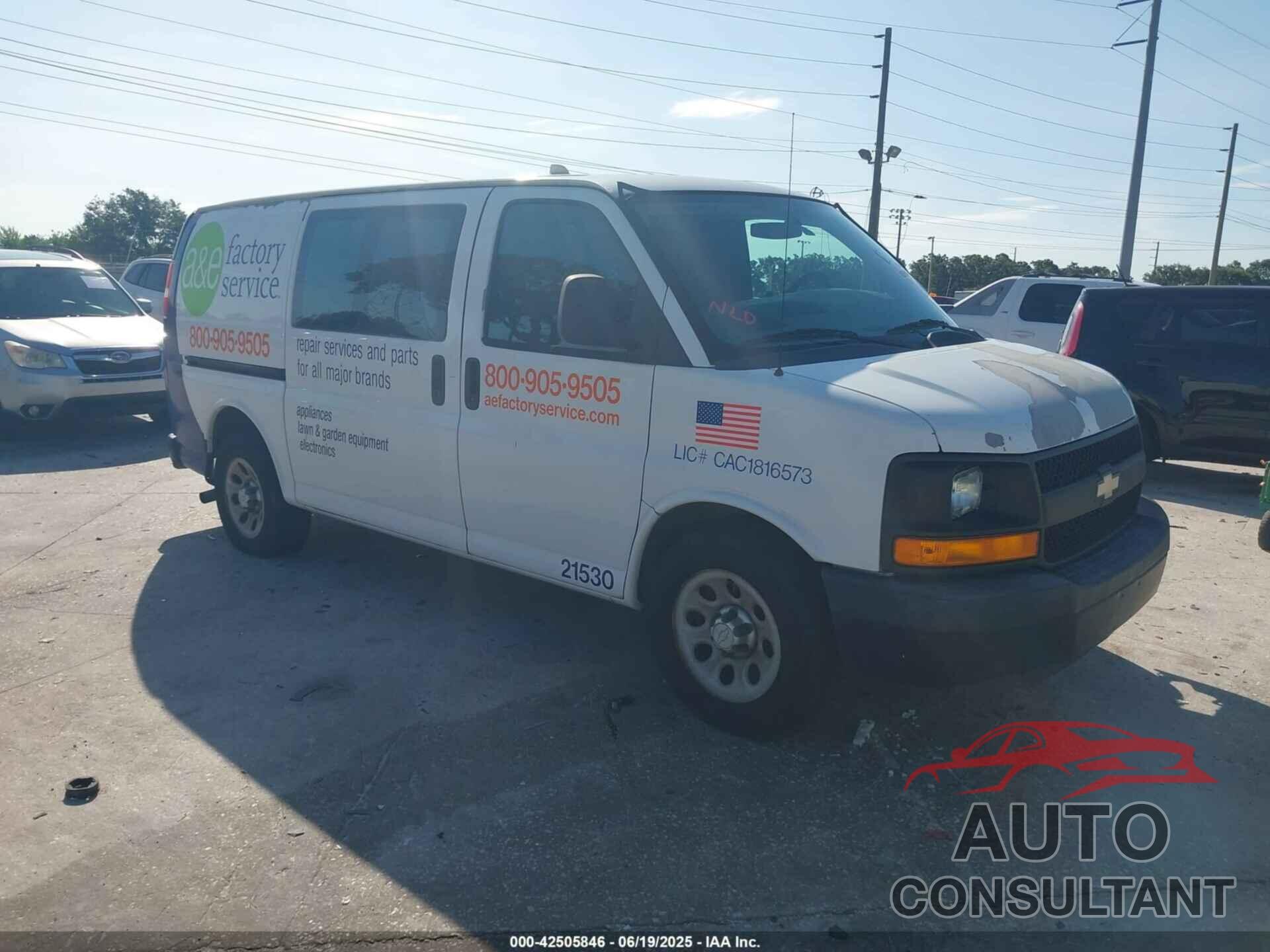 CHEVROLET EXPRESS 1500 2012 - 1GCSGAFX1C1138823