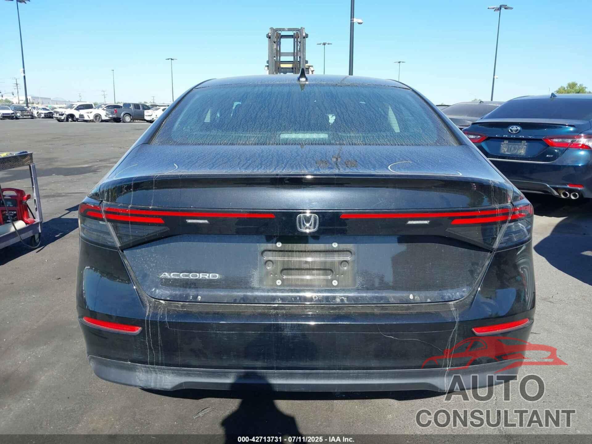 HONDA ACCORD 2023 - 1HGCY1F38PA007300
