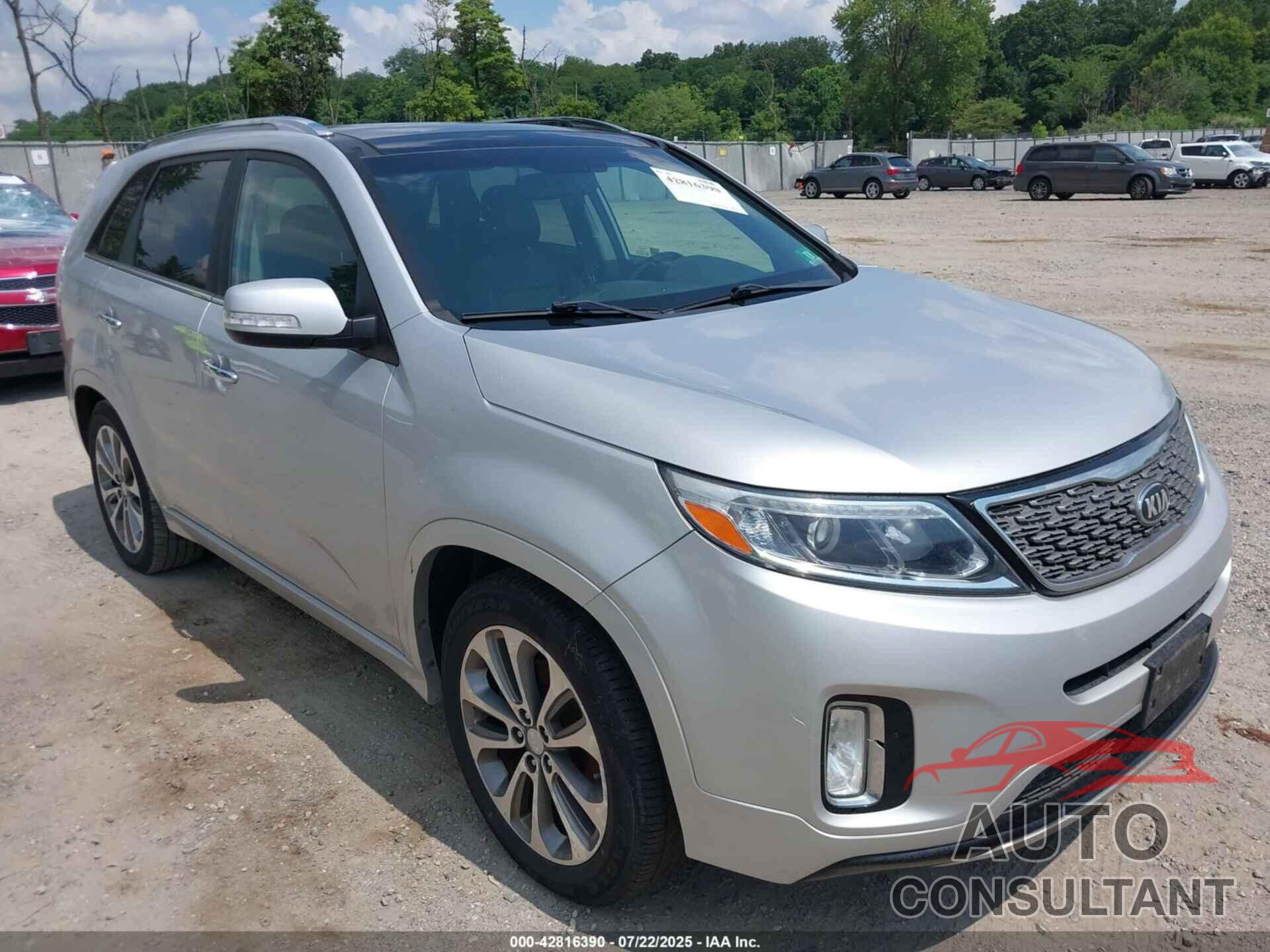 KIA SORENTO 2015 - 5XYKW4A70FG578323