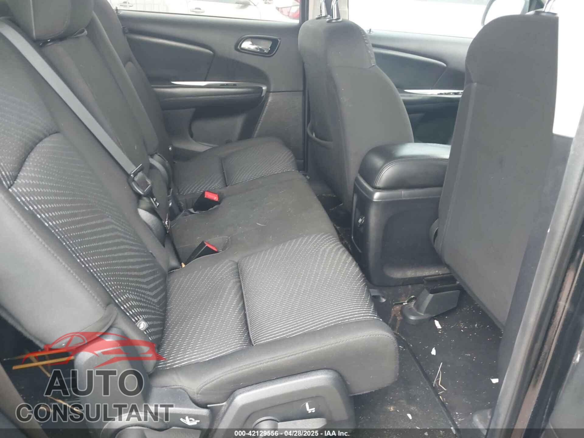 DODGE JOURNEY 2017 - 3C4PDCBB8HT527334