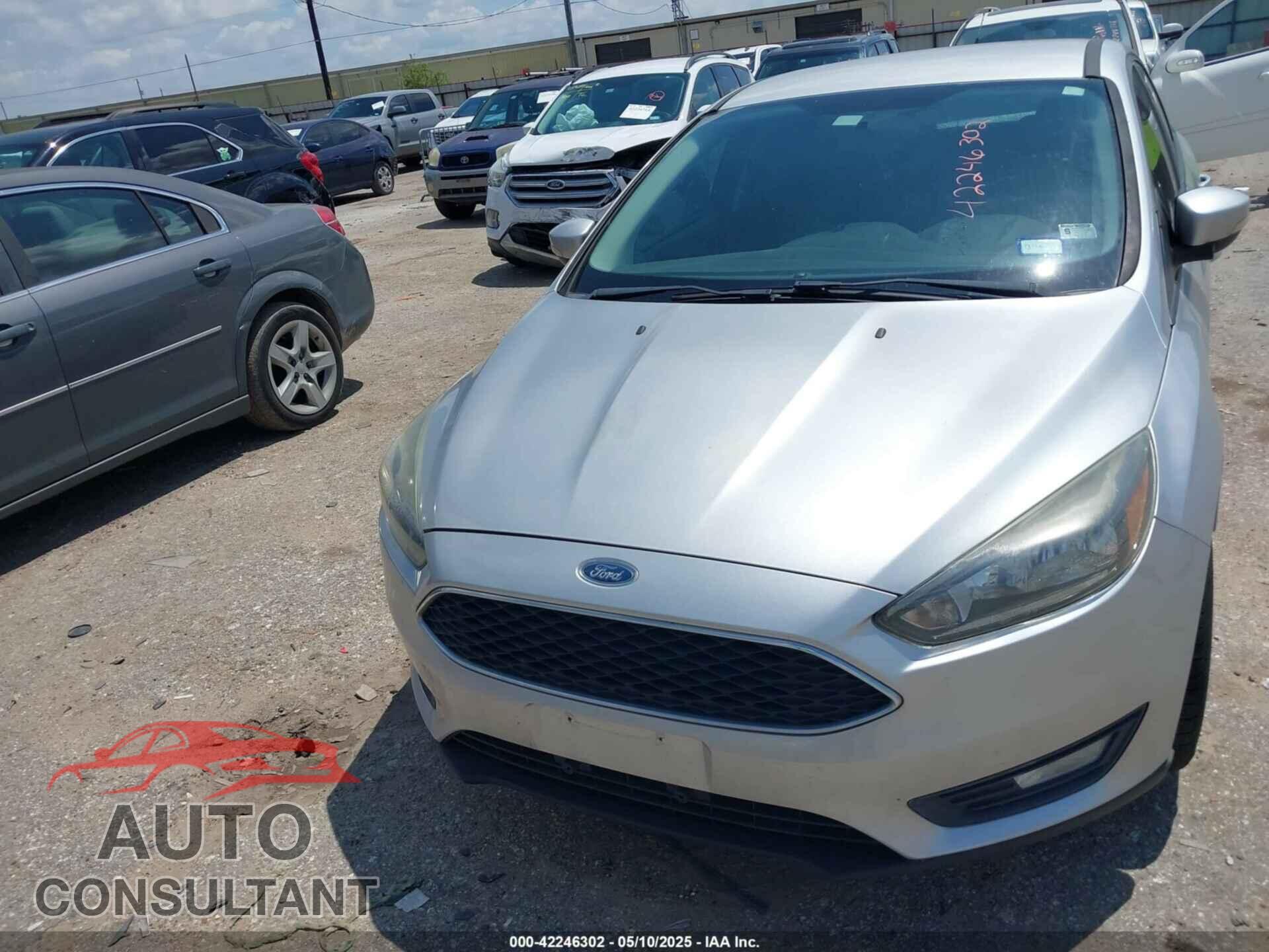 FORD FOCUS 2016 - 1FADP3F22GL298976