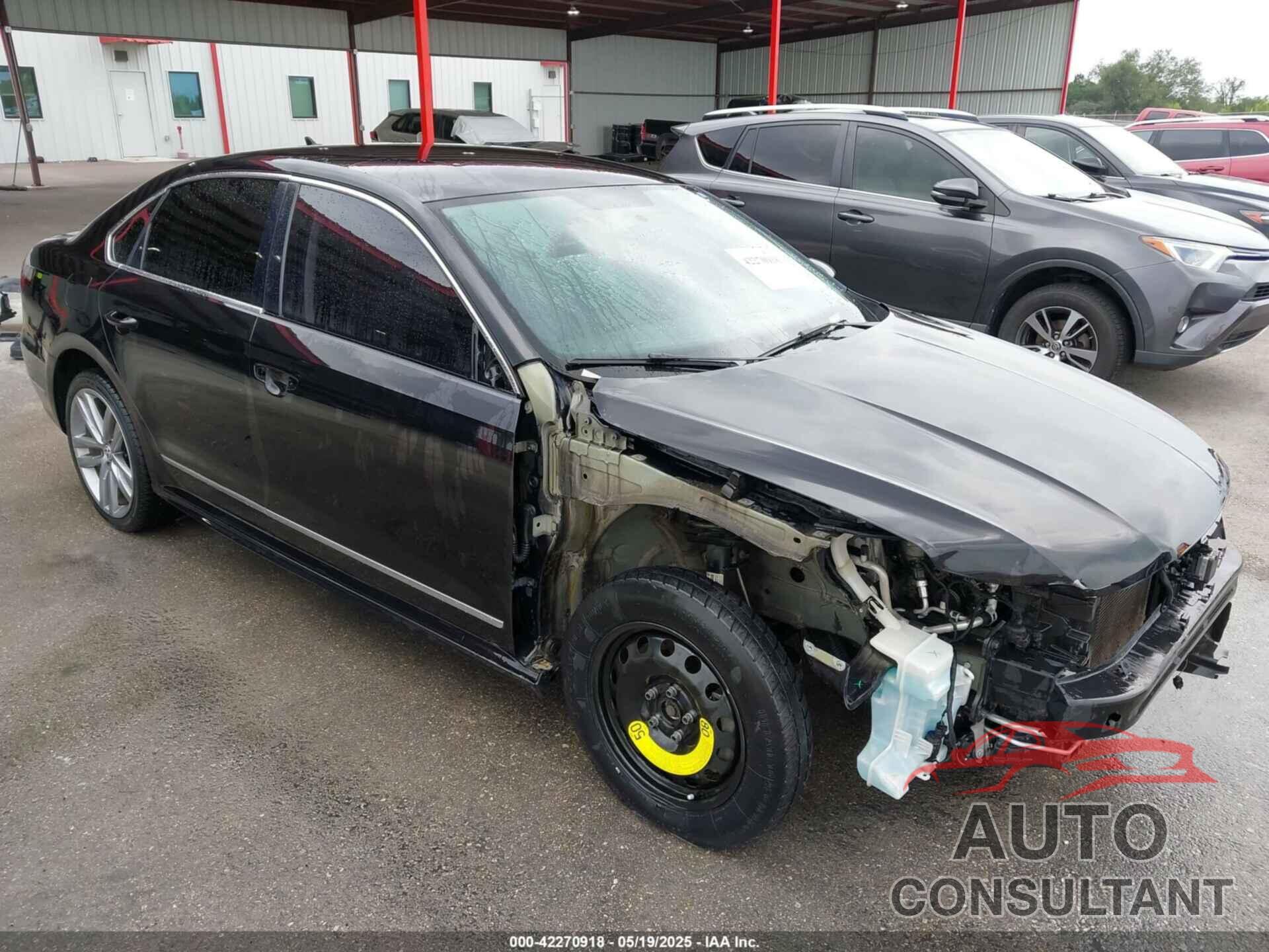 VOLKSWAGEN PASSAT 2017 - 1VWDT7A35HC035344