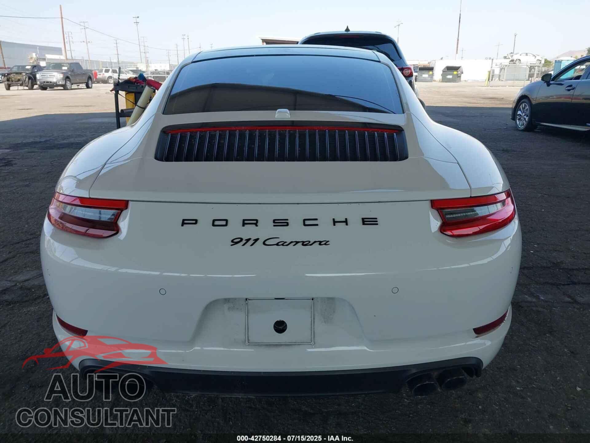 PORSCHE 911 2019 - WP0AA2A90KS103419