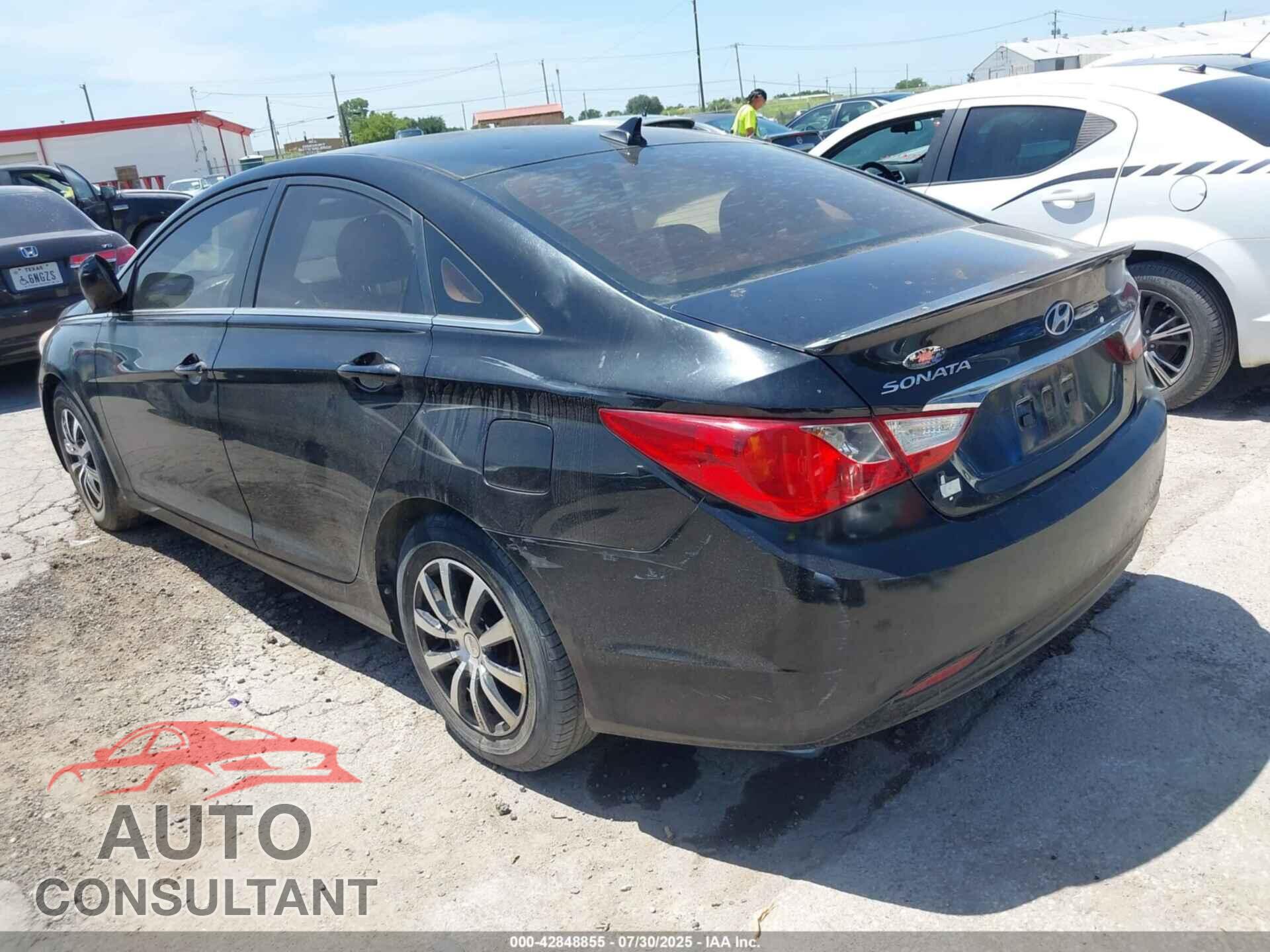 HYUNDAI SONATA 2011 - 5NPEB4AC0BH040357