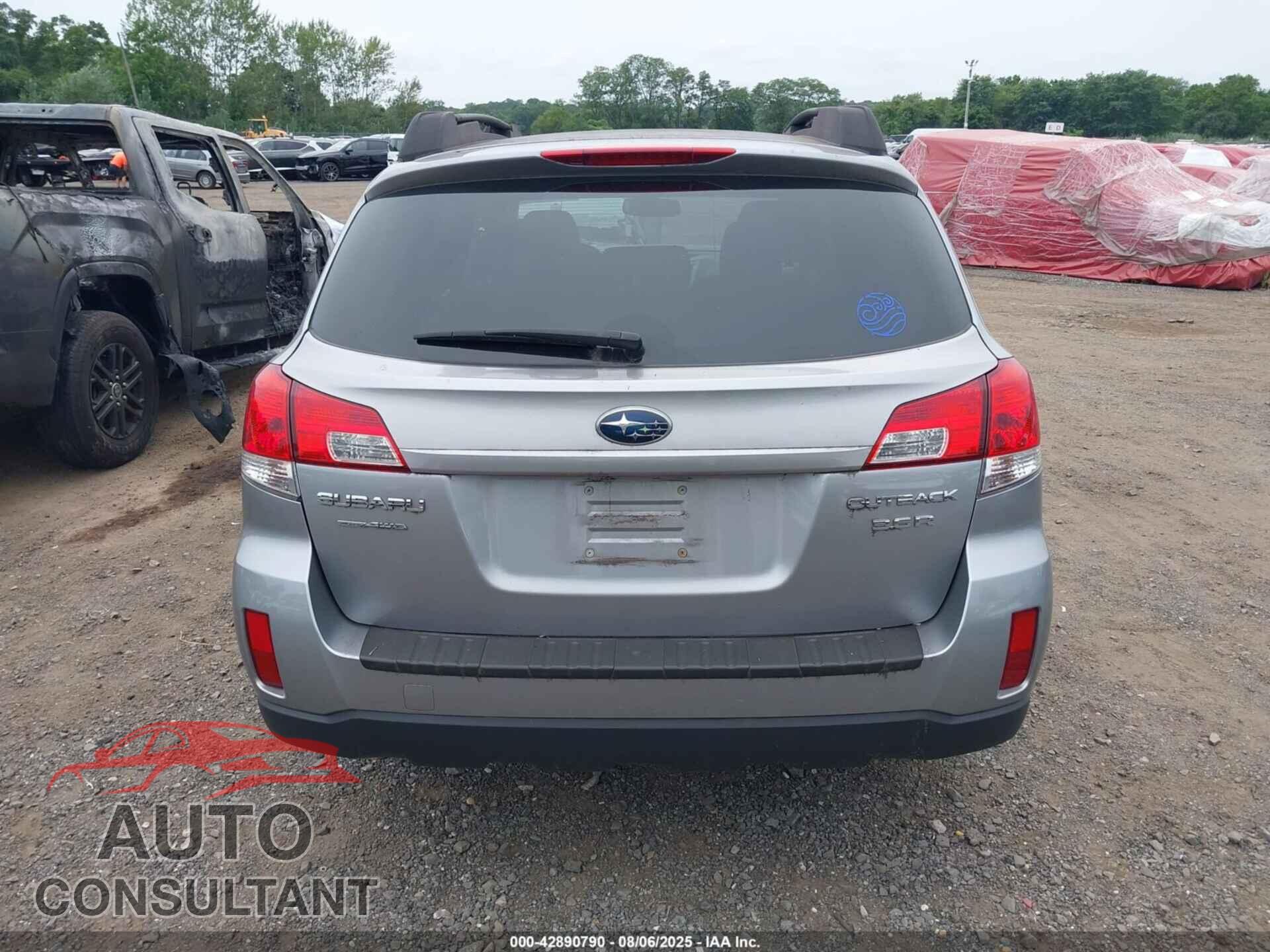 SUBARU OUTBACK 2010 - 4S4BRDJC8A2349472
