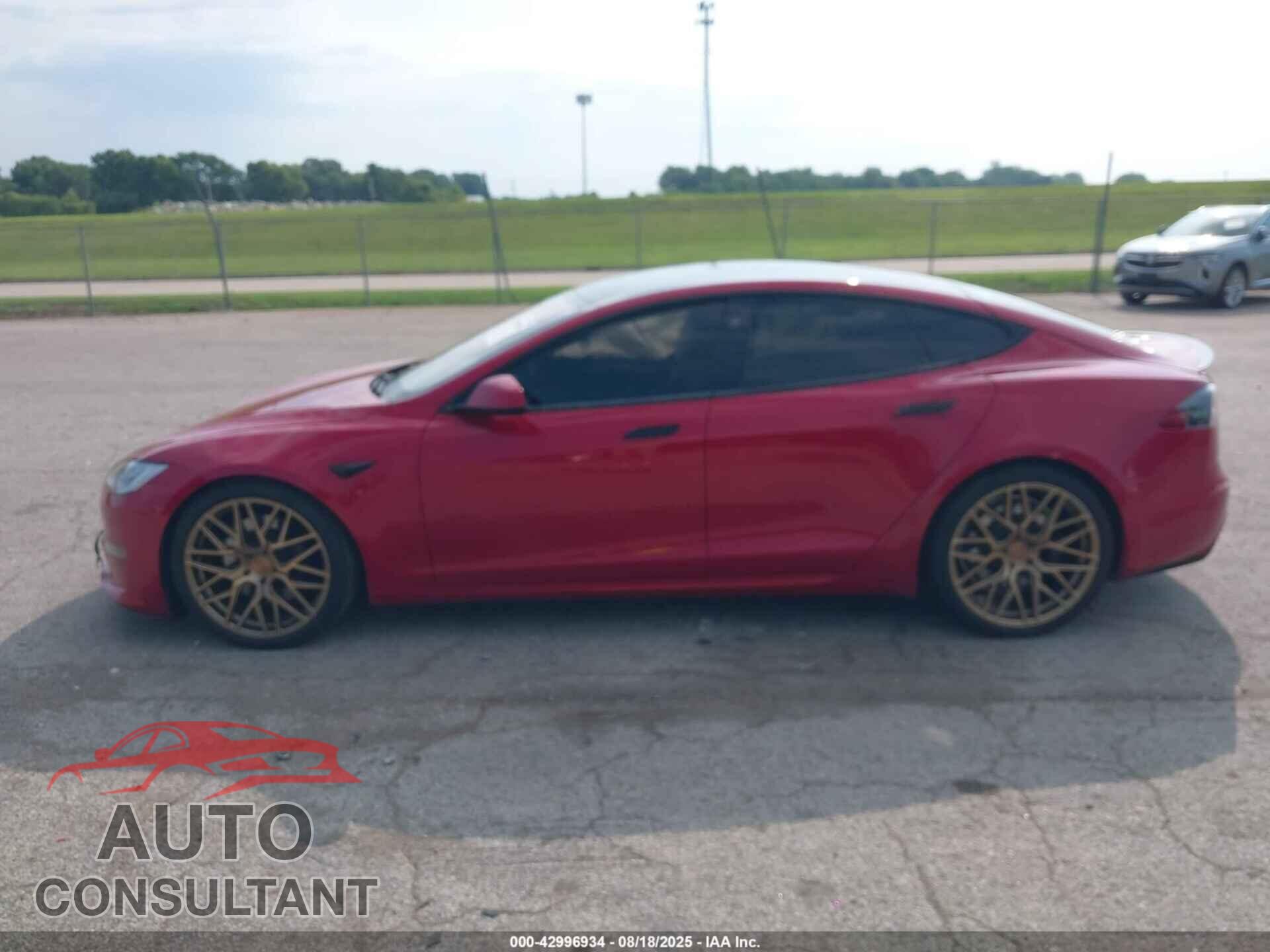 TESLA MODEL S 2021 - 5YJSA1E63MF453139