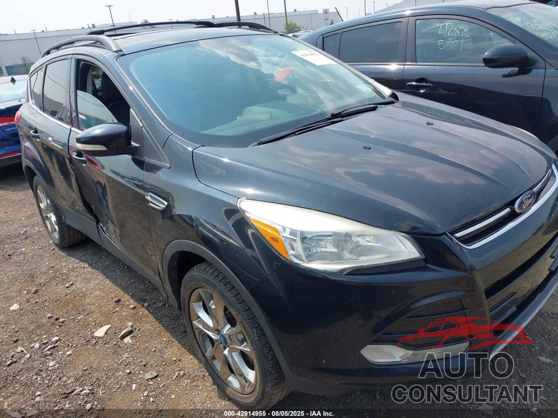 FORD ESCAPE 2013 - 1FMCU9HX8DUA23902