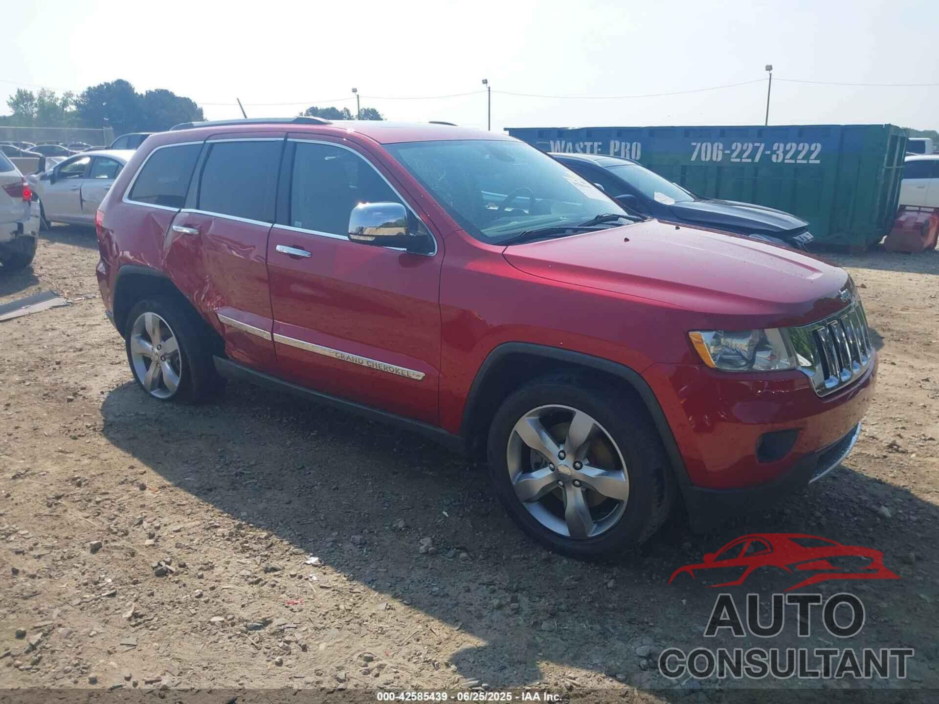 JEEP GRAND CHEROKEE 2011 - 1J4RR5GT8BC608189