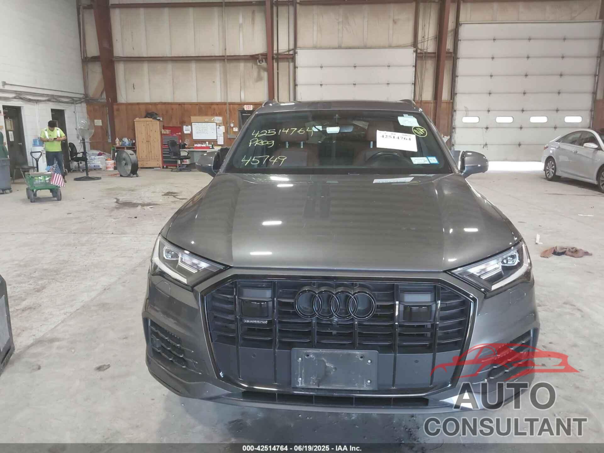 AUDI Q7 2022 - WA1LXBF72ND008409