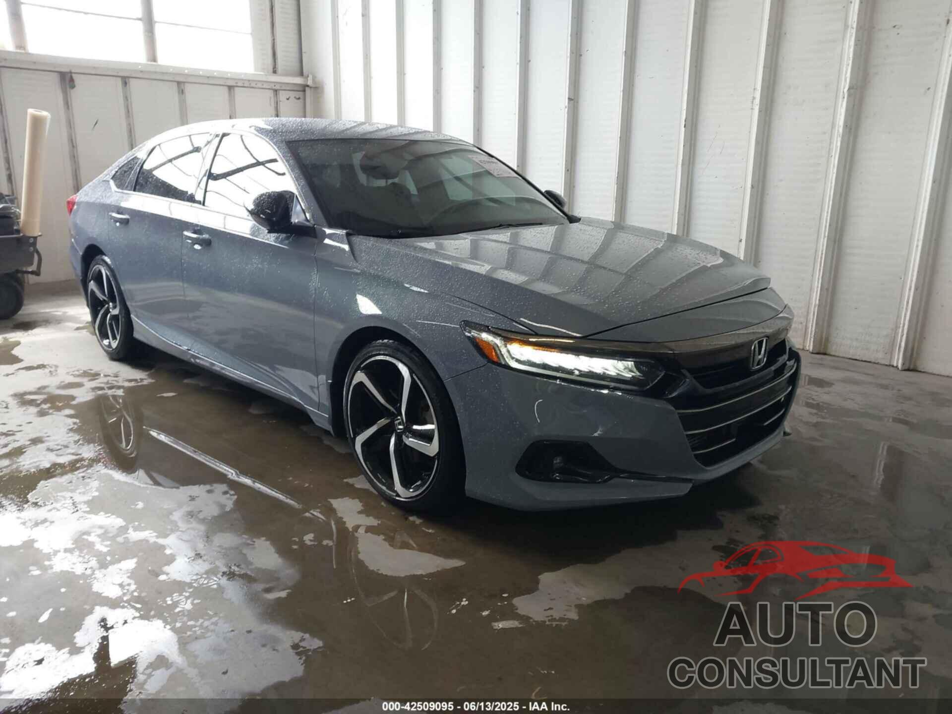 HONDA ACCORD 2022 - 1HGCV1F35NA084129