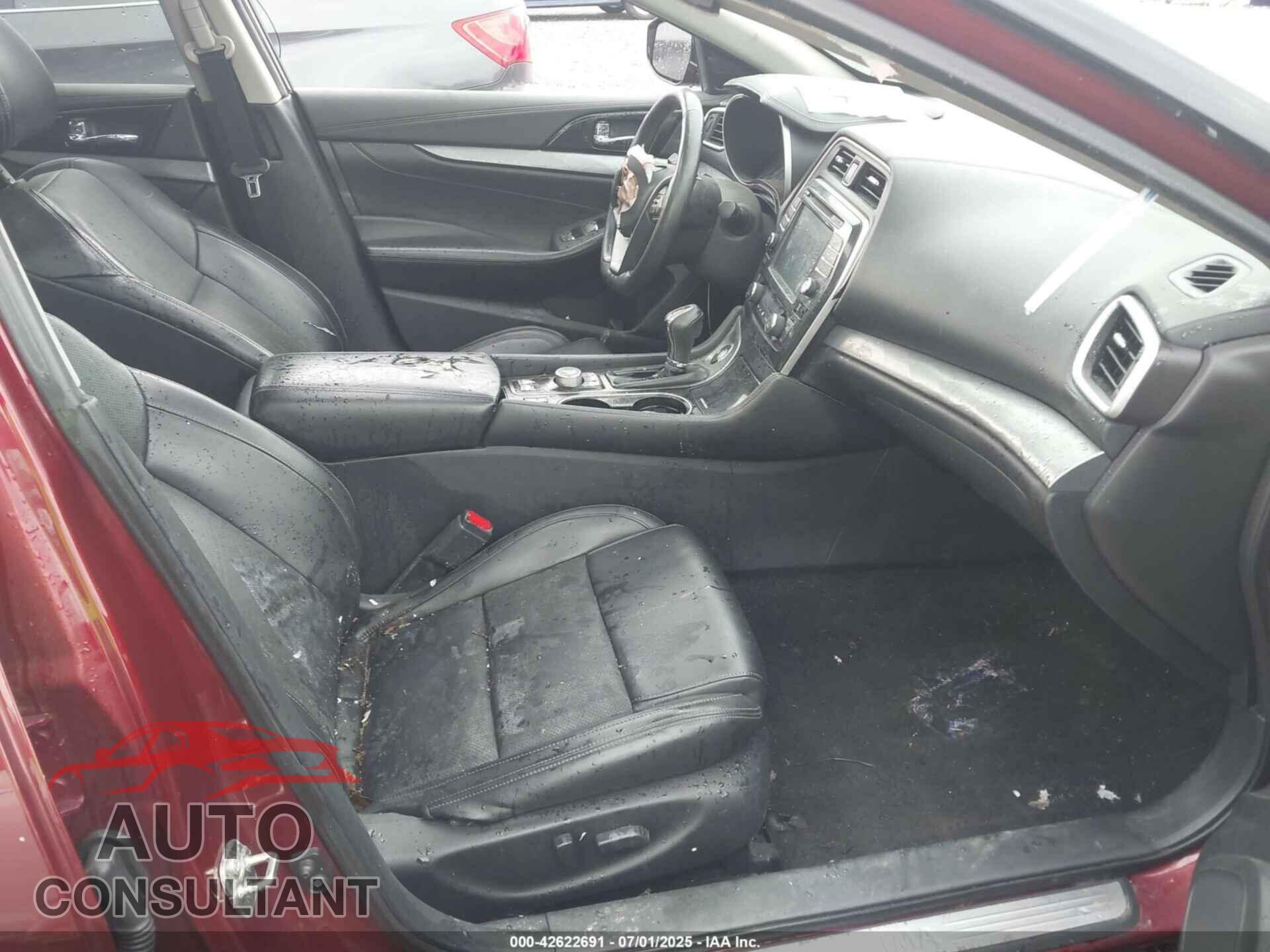 NISSAN MAXIMA 2017 - 1N4AA6AP1HC420169