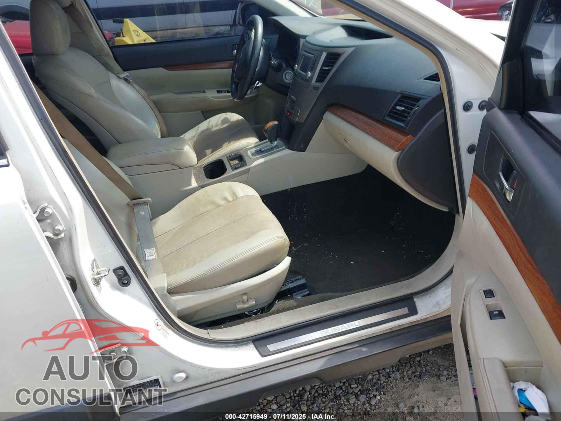 SUBARU OUTBACK 2014 - 4S4BRCLC3E3231949