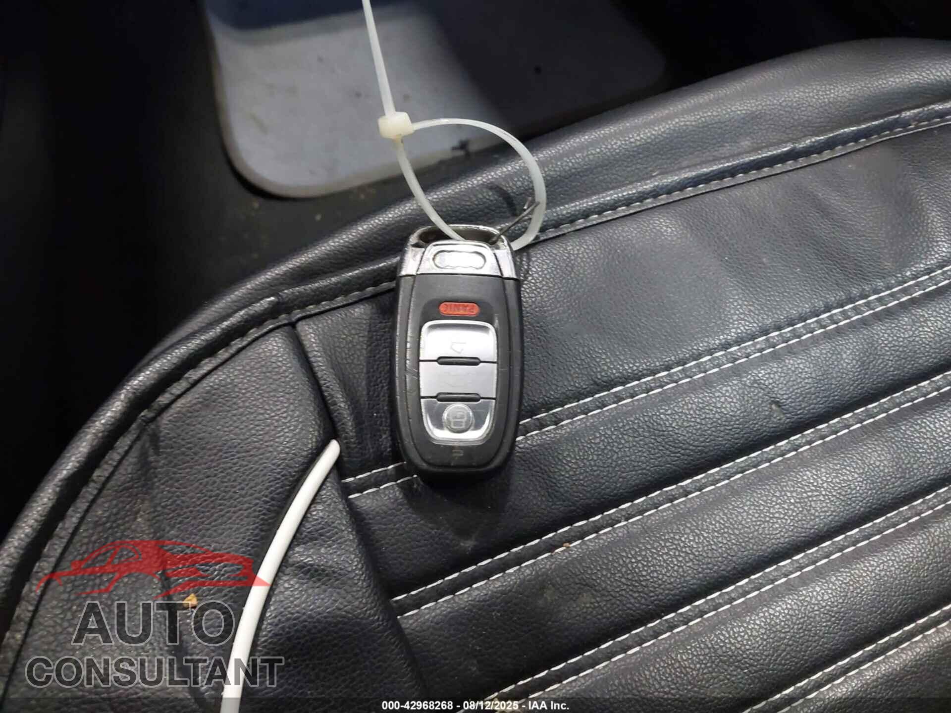 AUDI A5 2013 - WAULFAFH8DN016872