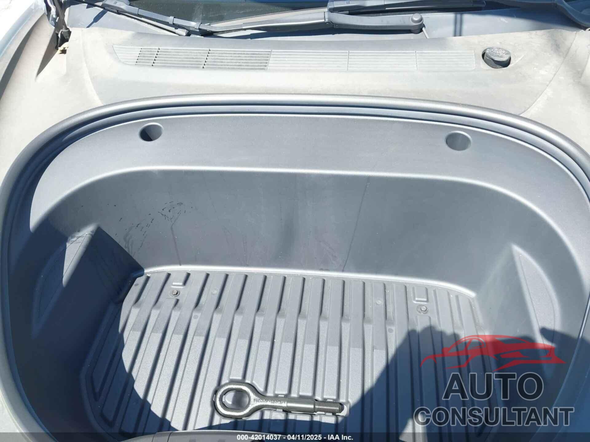 TESLA MODEL 3 2022 - 5YJ3E1EBXNF173967