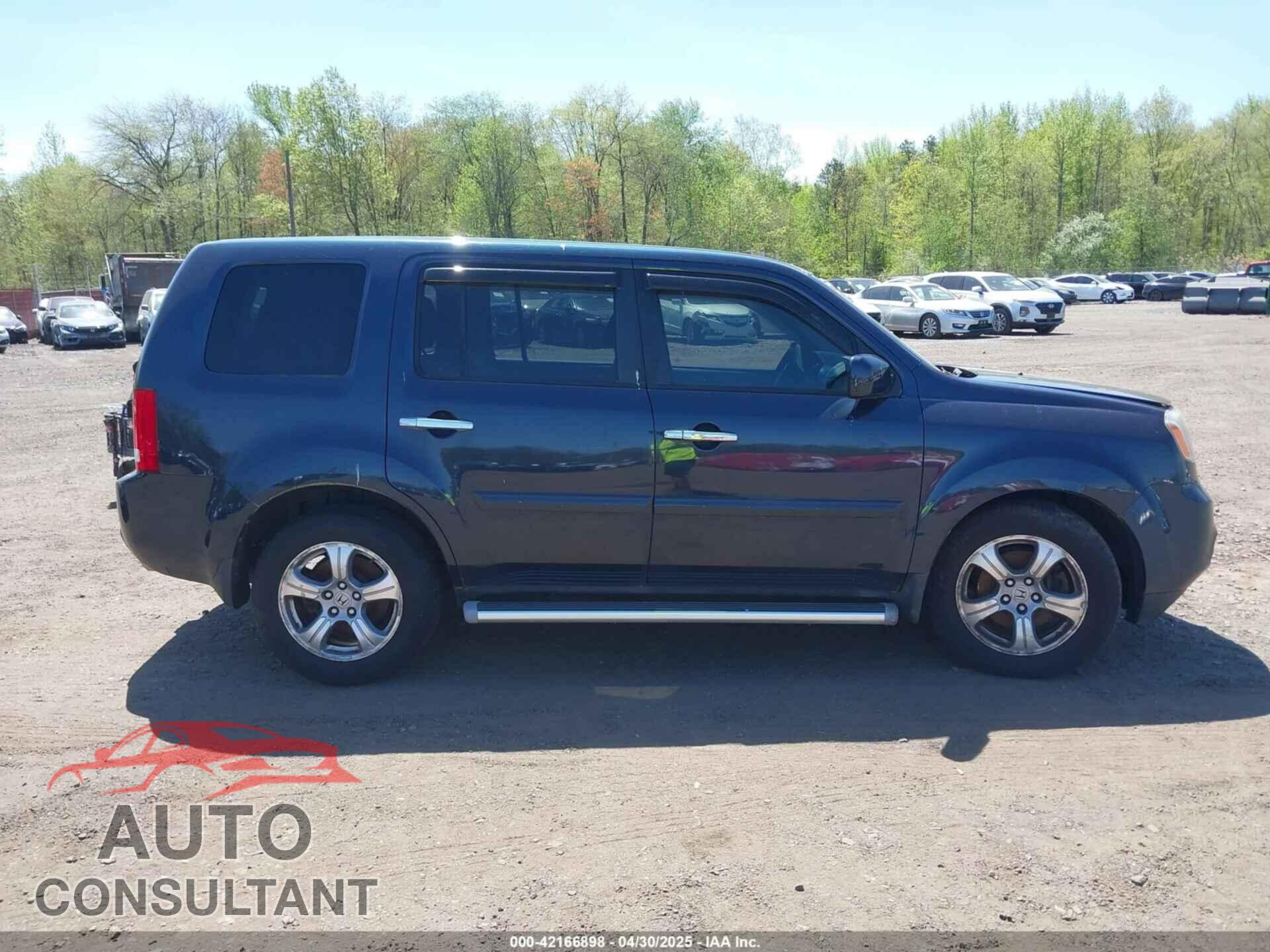 HONDA PILOT 2012 - 5FNYF4H48CB072084