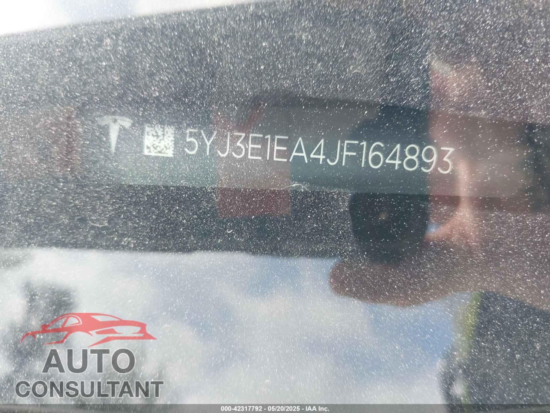 TESLA MODEL 3 2018 - 5YJ3E1EA4JF164893