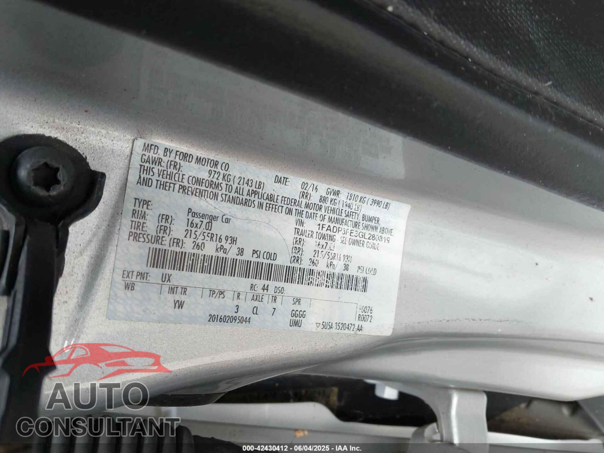 FORD FOCUS 2016 - 1FADP3FE3GL280819
