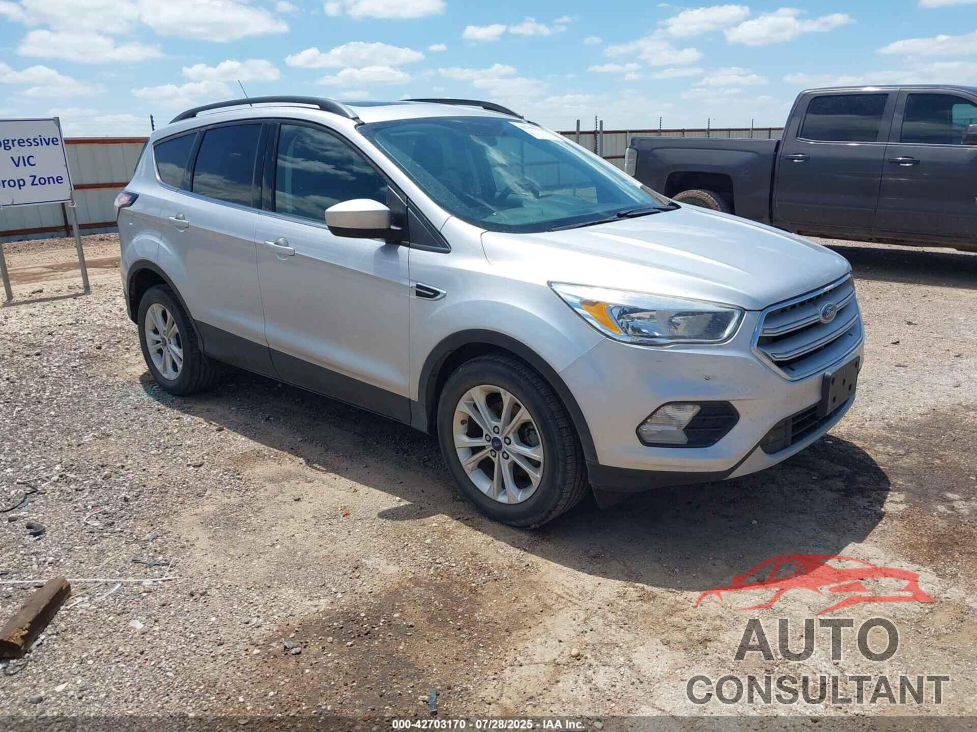 FORD ESCAPE 2018 - 1FMCU0GD0JUA74048