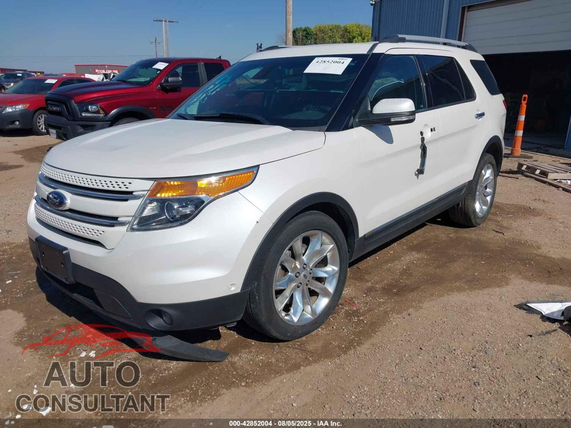 FORD EXPLORER 2015 - 1FM5K7F82FGA85523