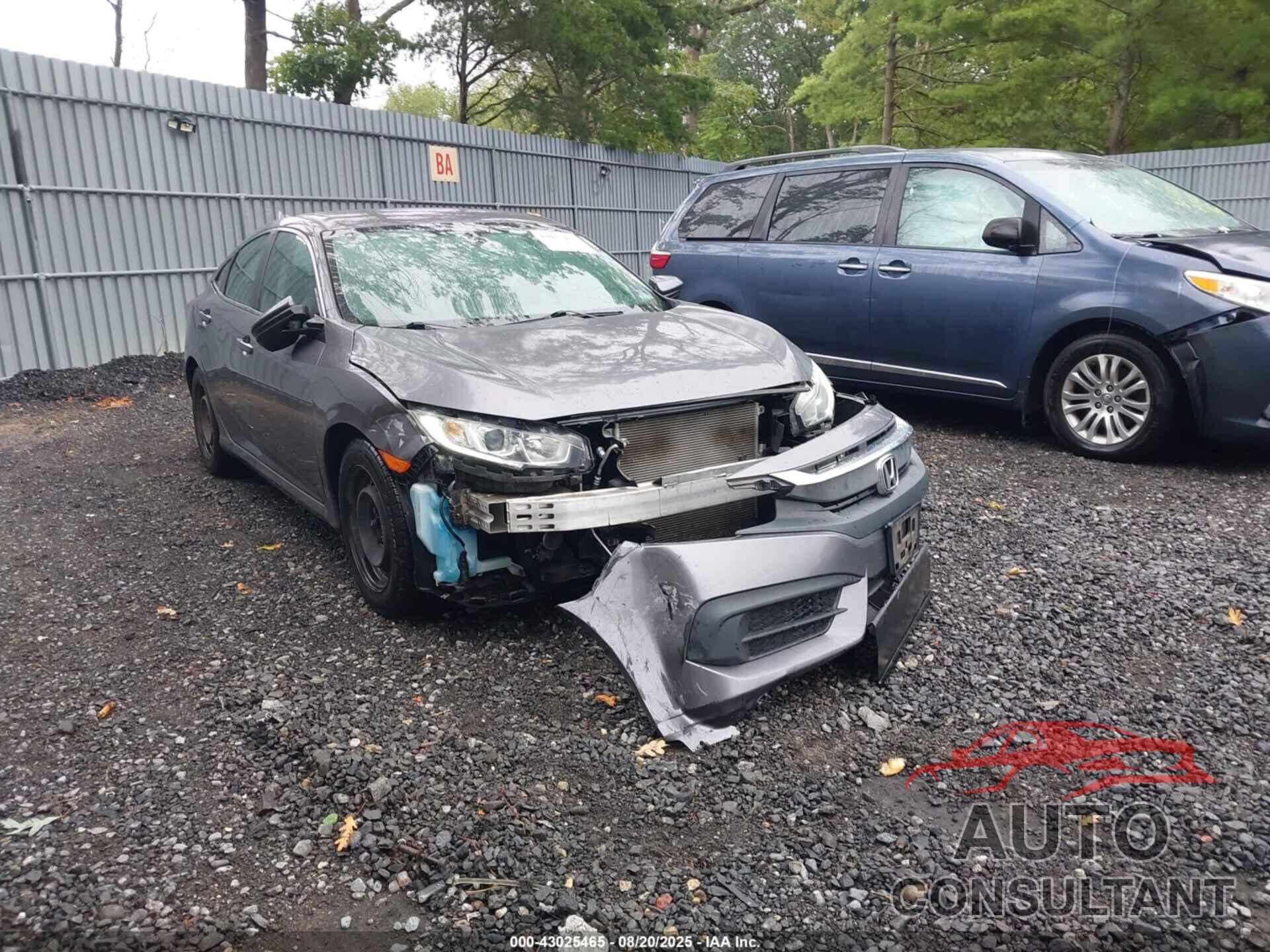 HONDA CIVIC 2017 - 2HGFC2F55HH541537