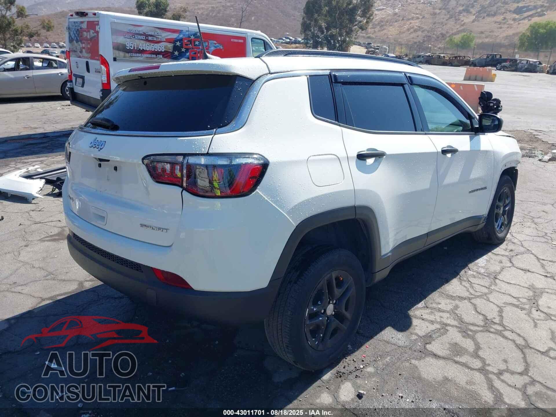 JEEP COMPASS 2020 - 3C4NJDAB5LT256426