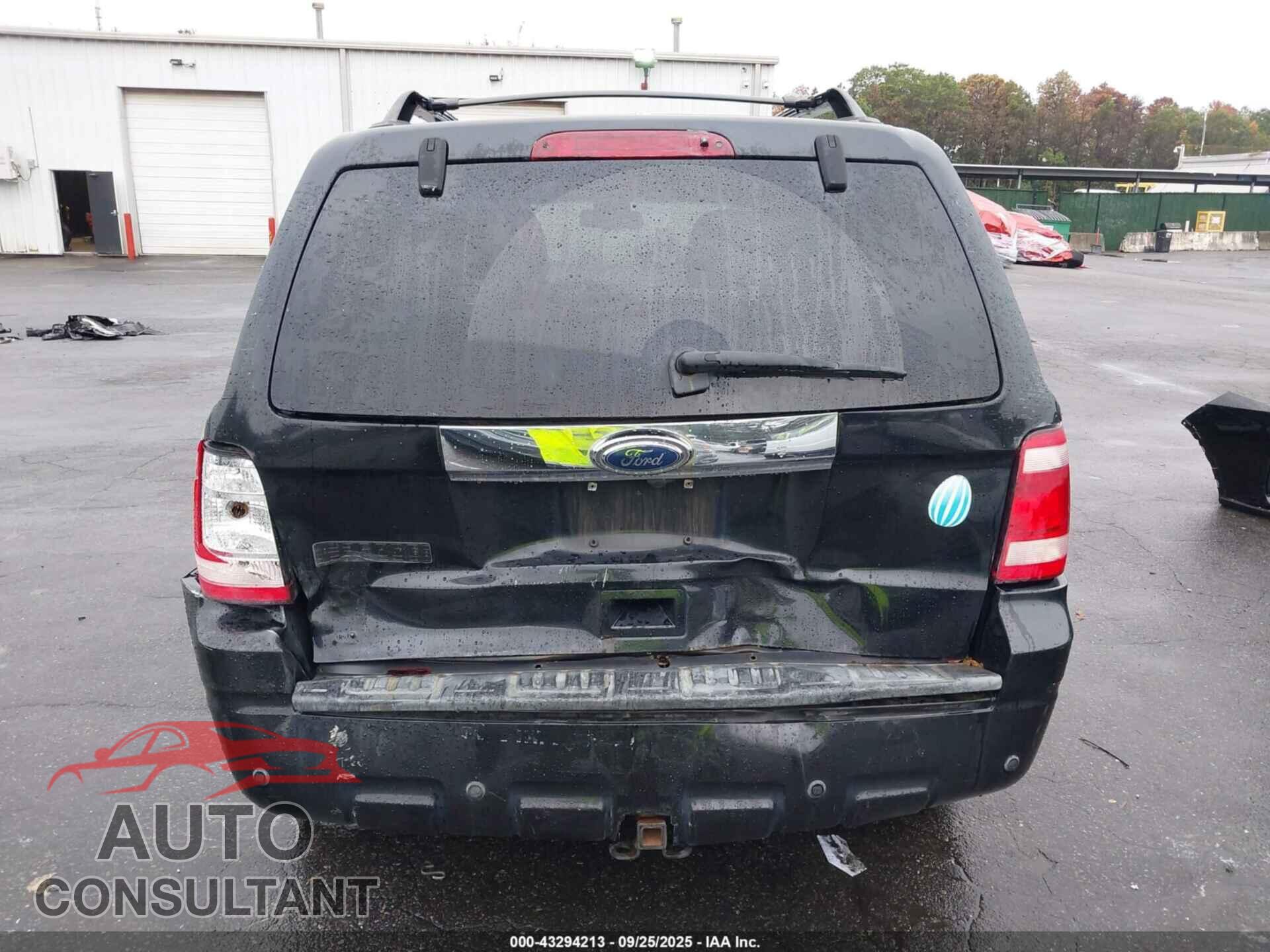 FORD ESCAPE 2010 - 1FMCU9E71AKC44253