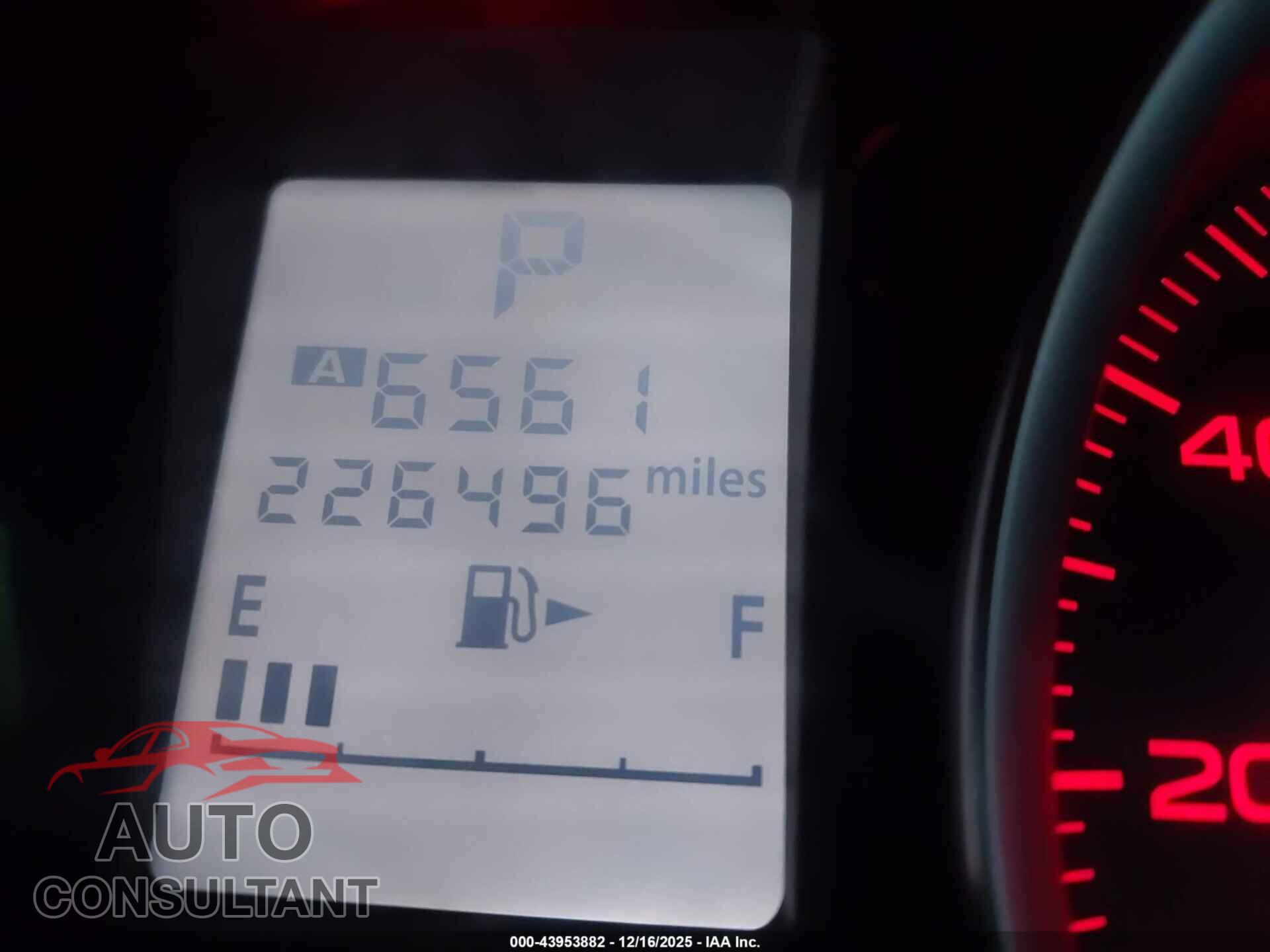 SUBARU FORESTER 2015 - JF2SJADC8FH403901