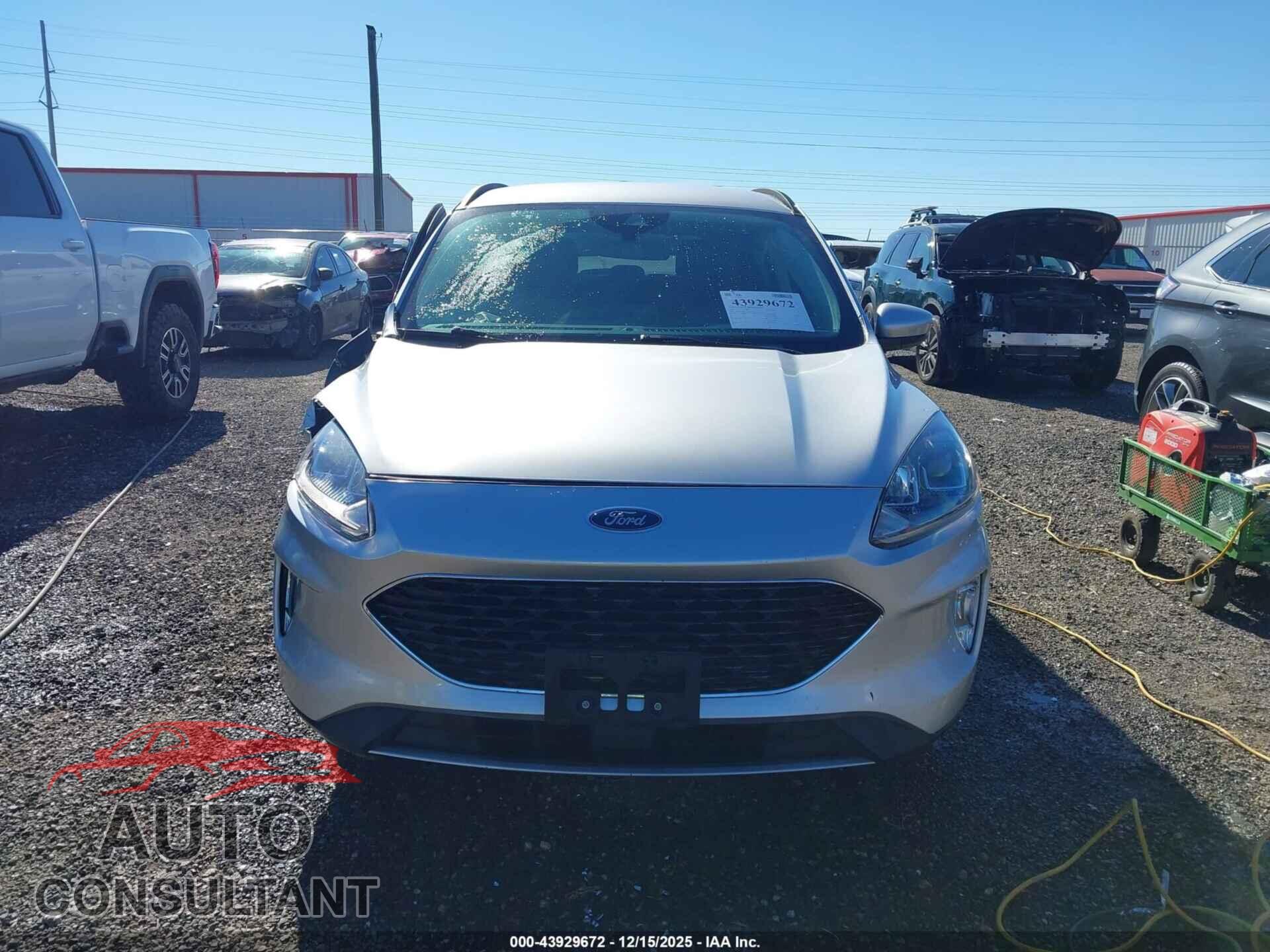 FORD ESCAPE 2020 - 1FMCU0H66LUA68516