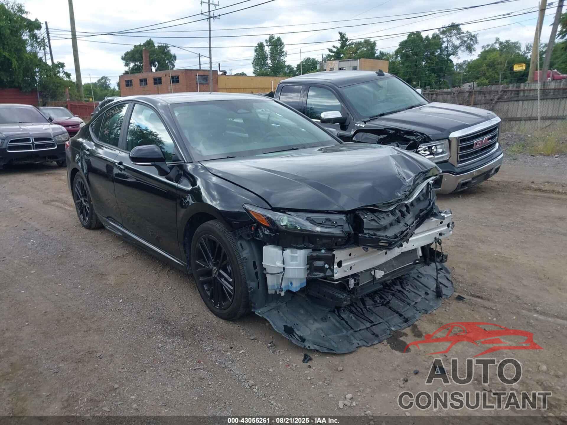 TOYOTA CAMRY 2025 - 4T1DAACK1SU584398