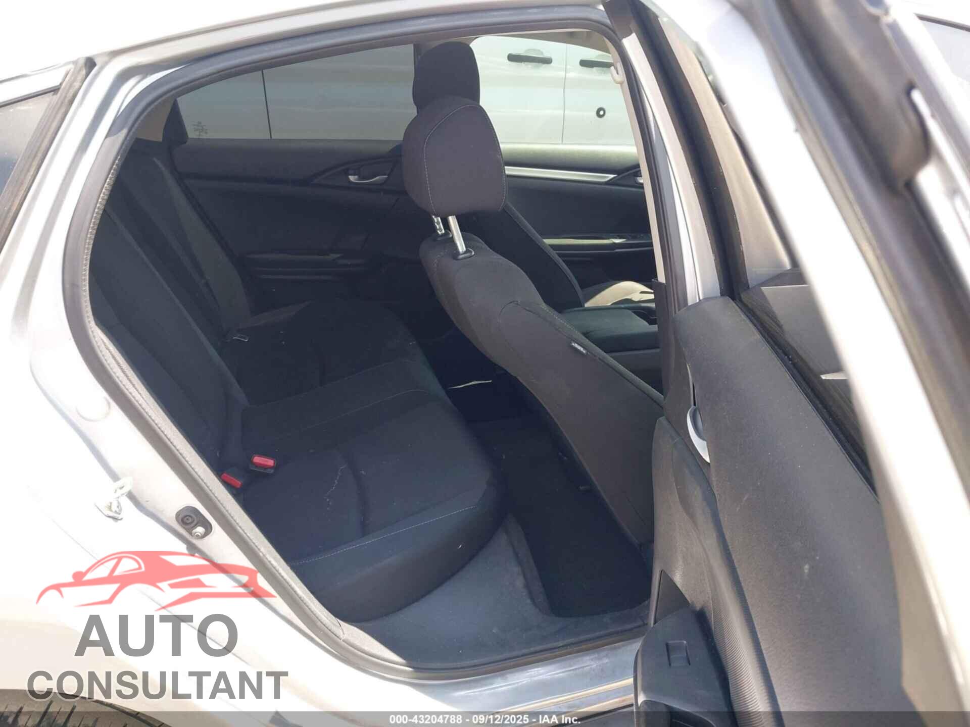 HONDA CIVIC 2017 - 2HGFC2F54HH511008
