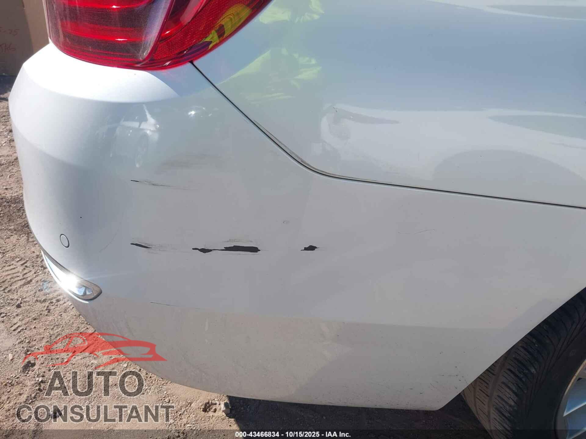 BMW 528I 2015 - WBA5A5C54FD520711