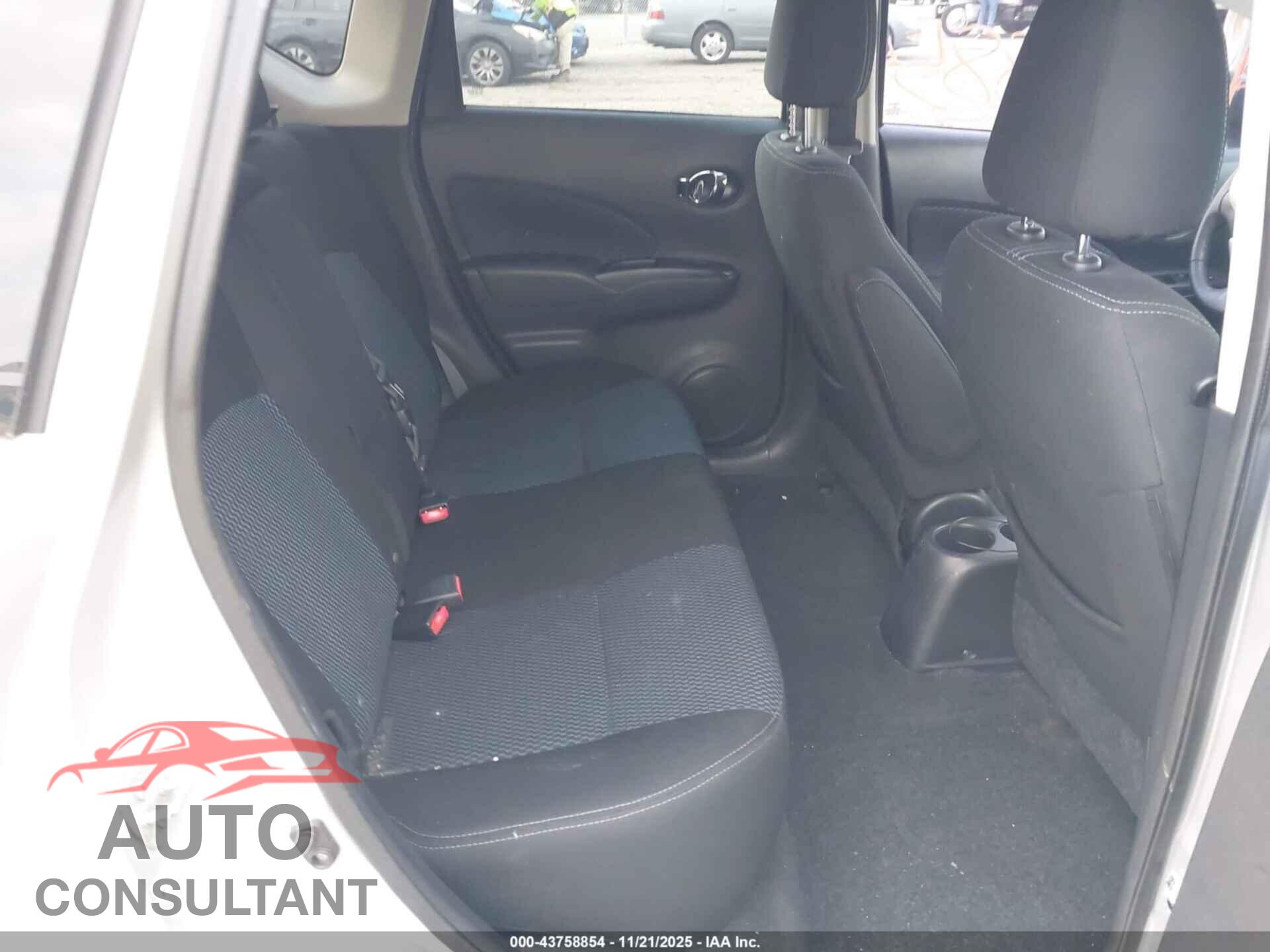 NISSAN VERSA NOTE 2015 - 3N1CE2CPXFL409575