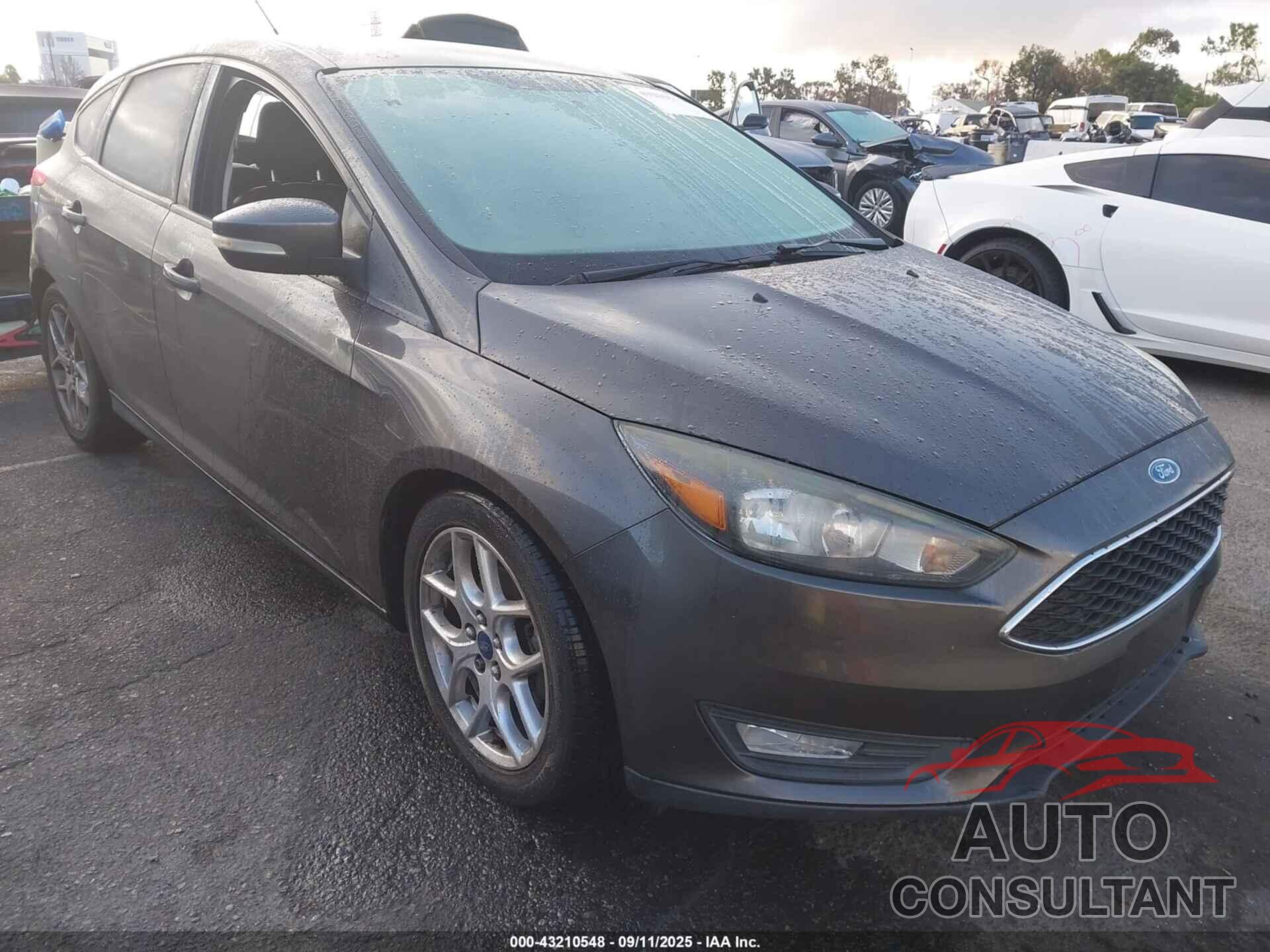 FORD FOCUS 2015 - 1FADP3K27FL327358
