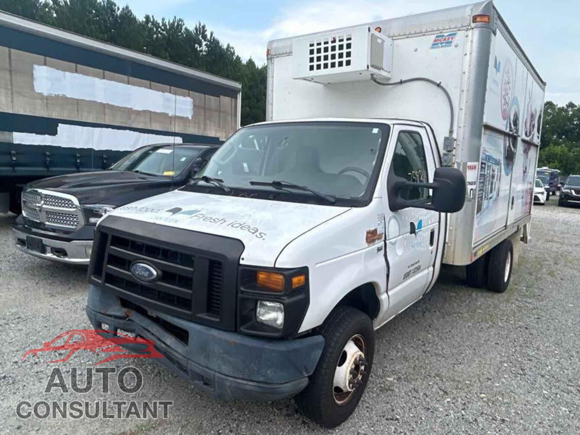FORD E-450 CUTAWAY 2011 - 1FDXE4FL1BDB20471
