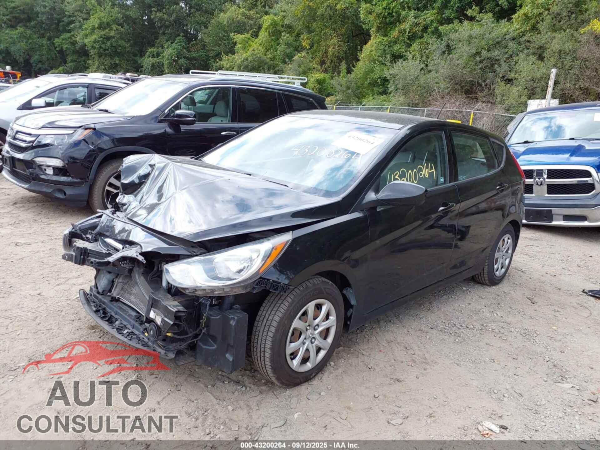 HYUNDAI ACCENT 2014 - KMHCT5AE2EU196983