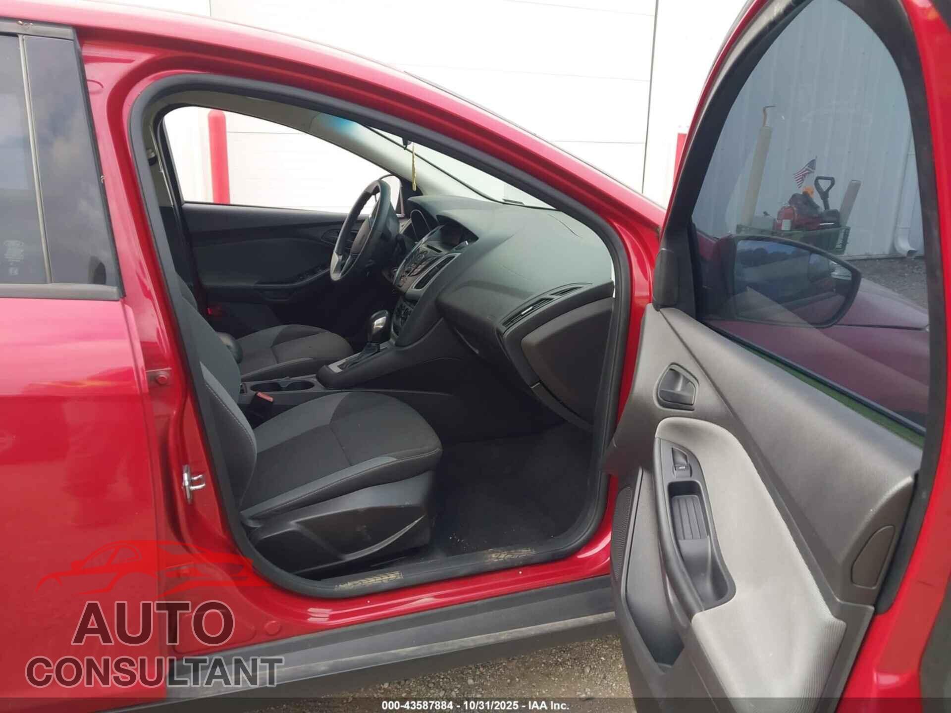 FORD FOCUS 2012 - 1FAHP3F20CL409455