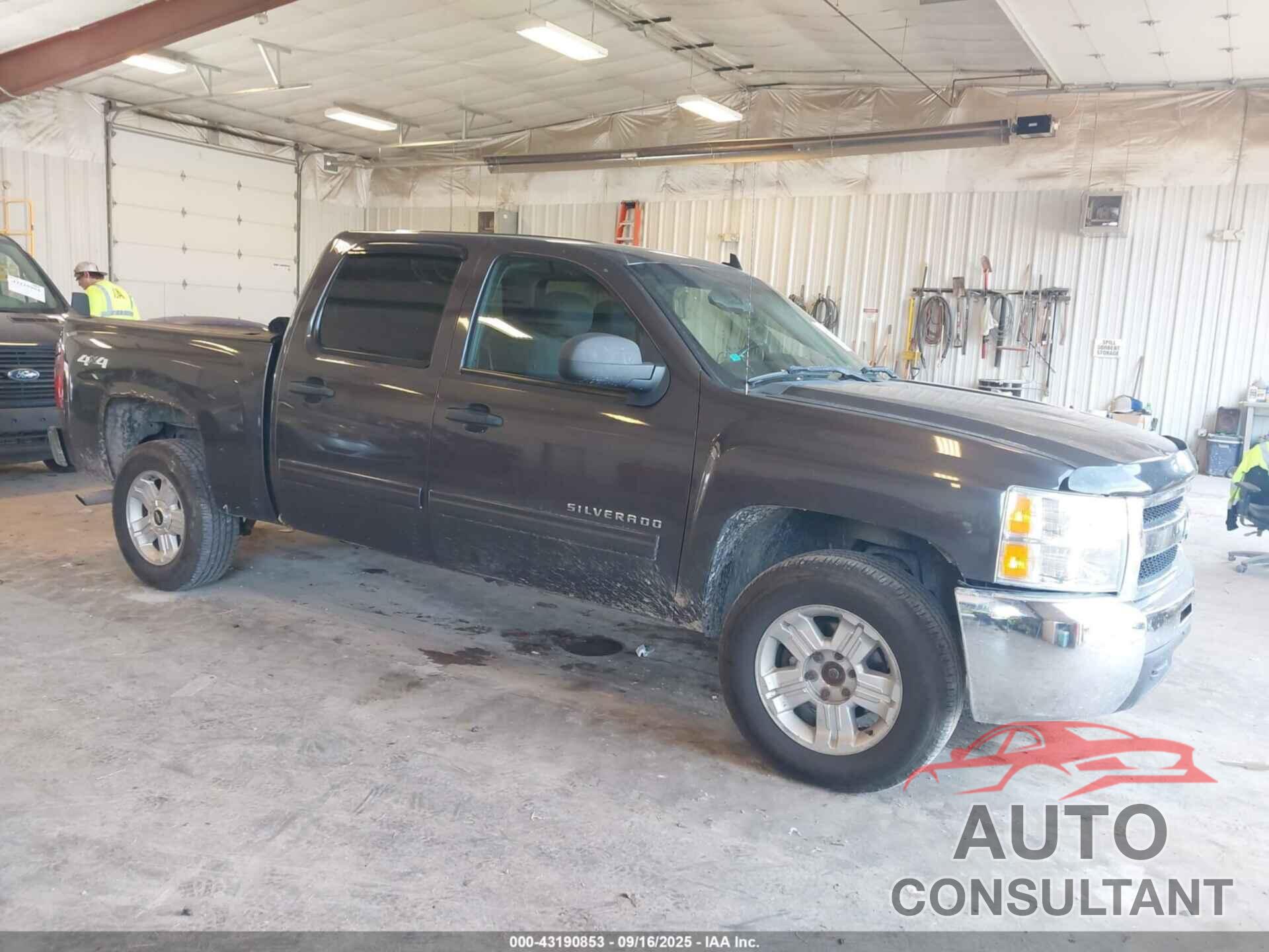 CHEVROLET SILVERADO 1500 2011 - 3GCPKSE33BG316868
